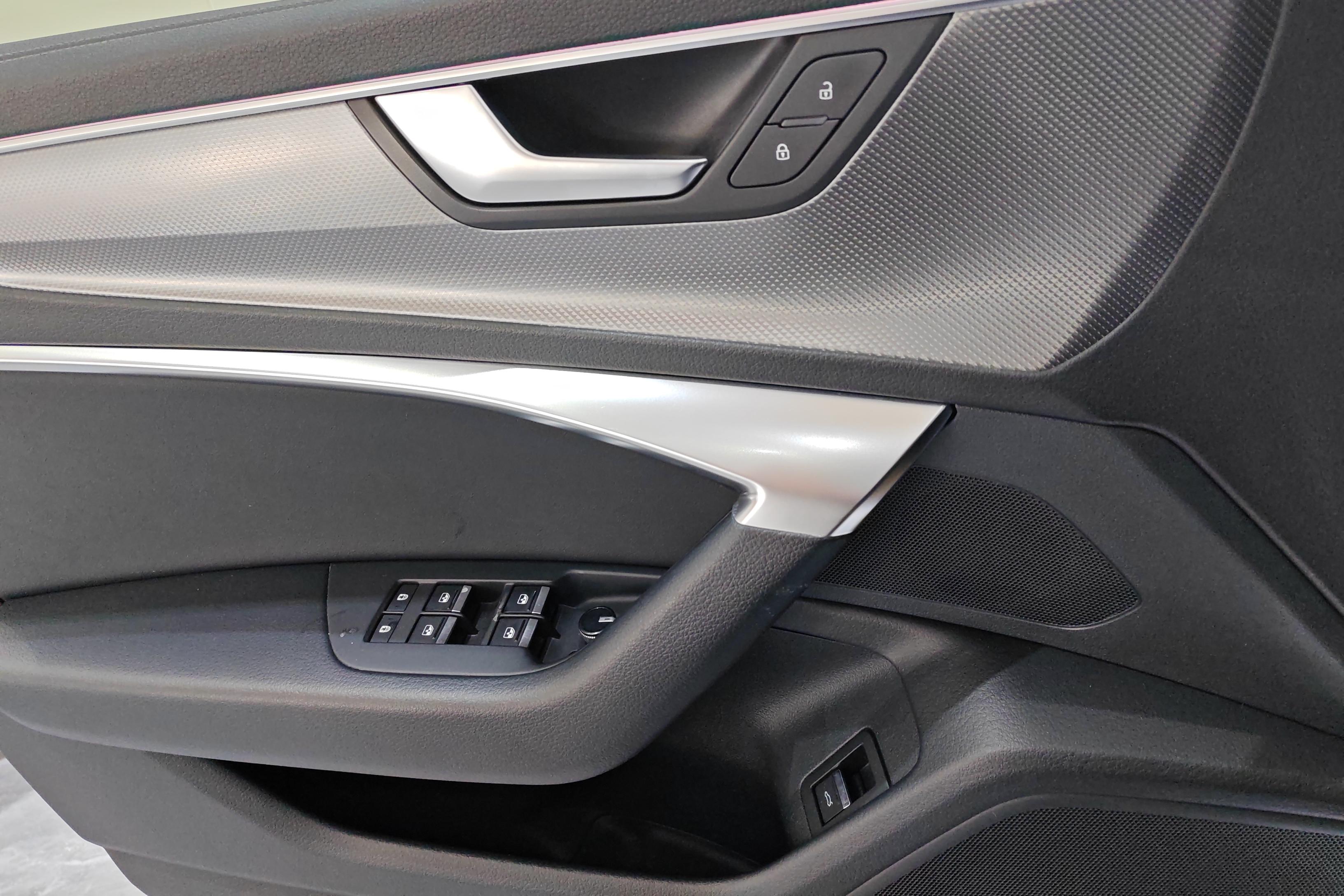 奥迪A6L 45TFSI 2020款 2.0T 自动 臻选动感型 (国Ⅵ) 