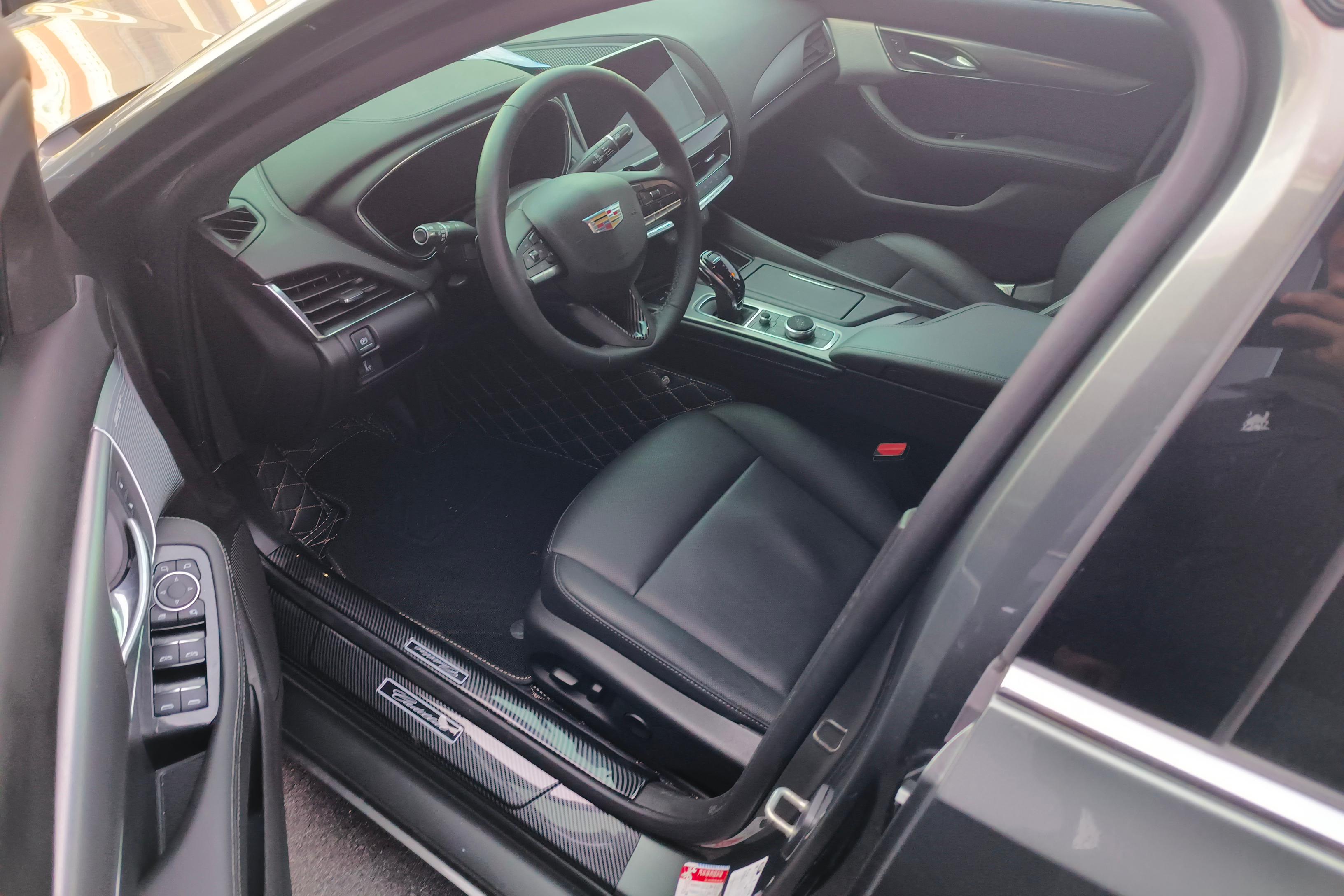凯迪拉克CT5 2022款 2.0T 自动 28T铂金型 (国Ⅵ) 