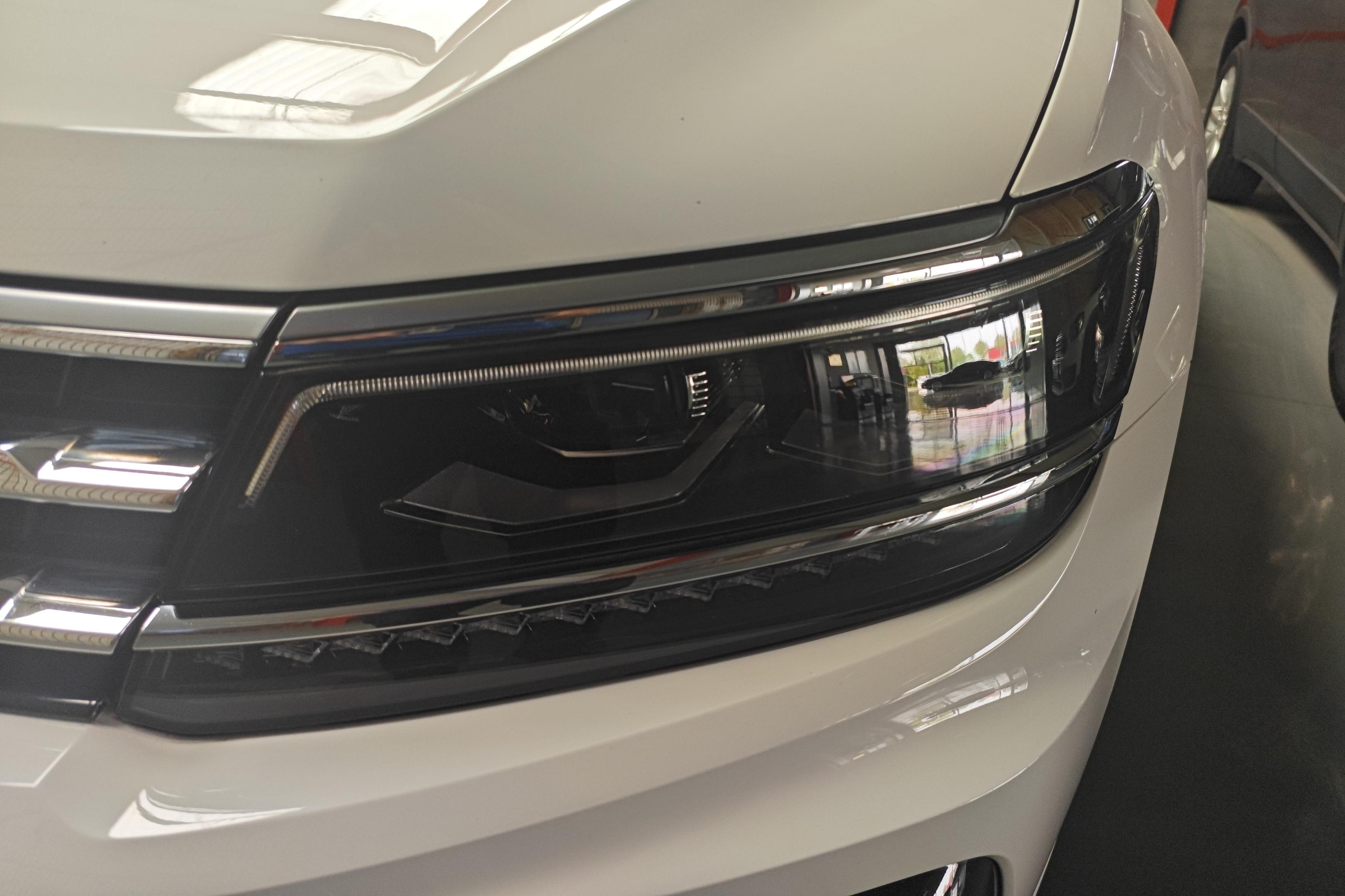 大众途观L R-Line 2019款 2.0T 自动 380TSI旗舰版 (国Ⅵ) 