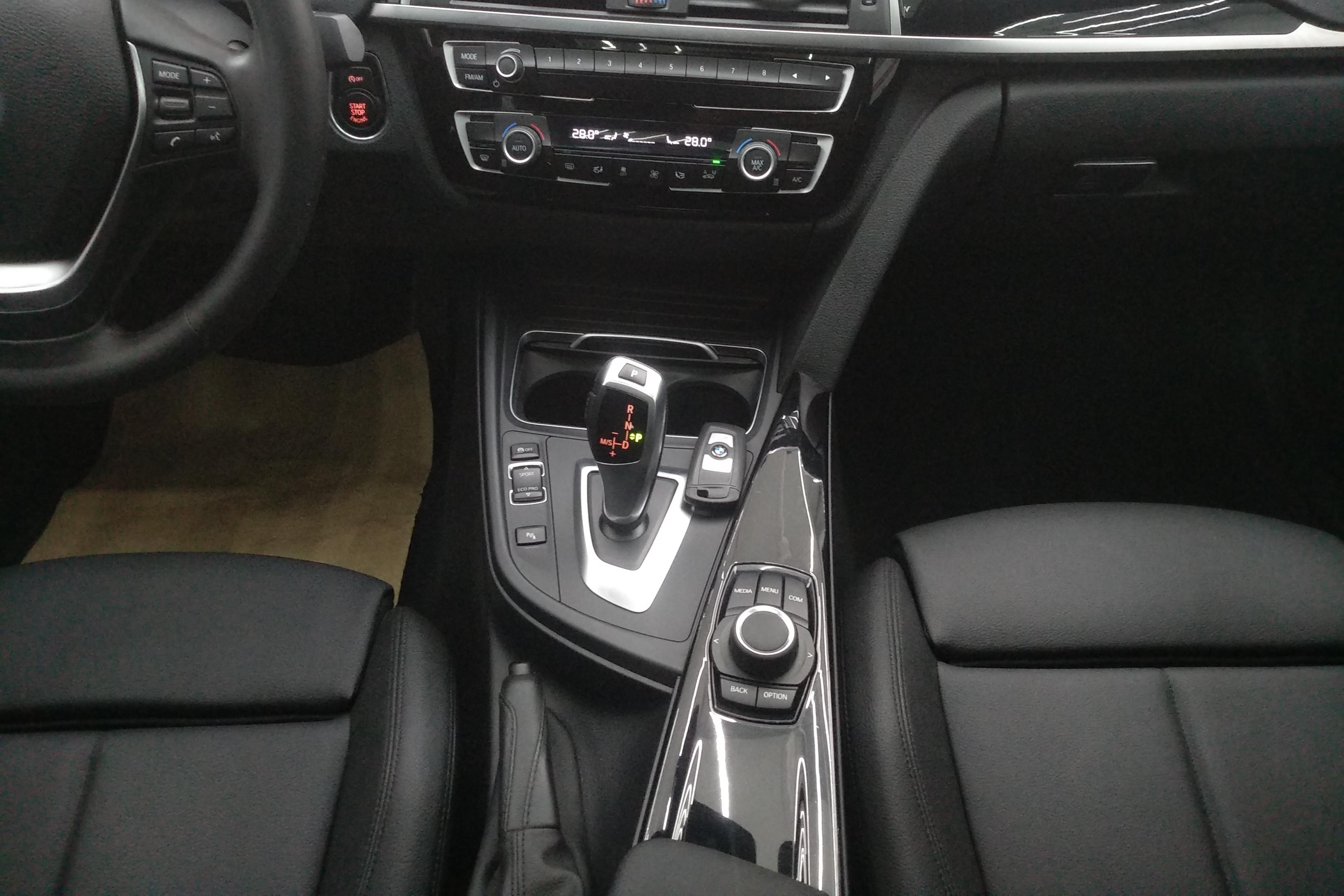 宝马3系 318i 2018款 1.5T 自动 汽油 (国Ⅴ) 