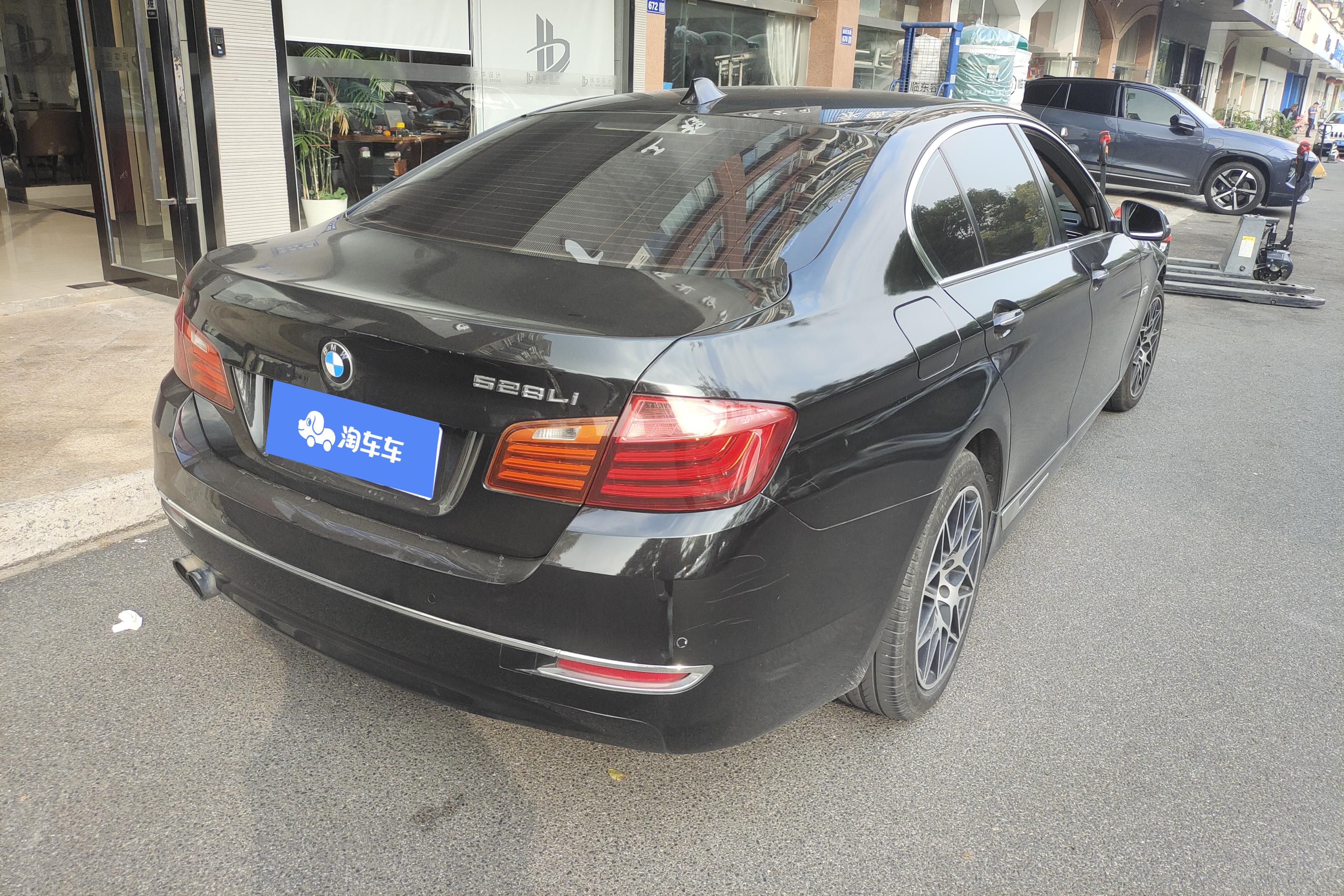 宝马5系 520Li 2013款 2.0T 自动 汽油 典雅型 (国Ⅳ) 