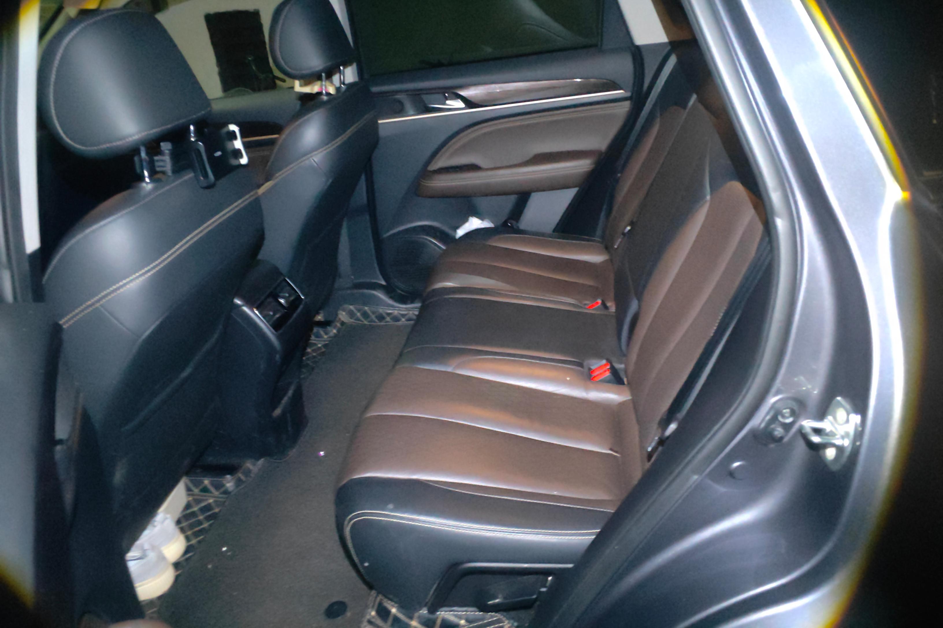 传祺GS5 2019款 1.5T 自动 前驱 270T豪华版 (国Ⅵ) 