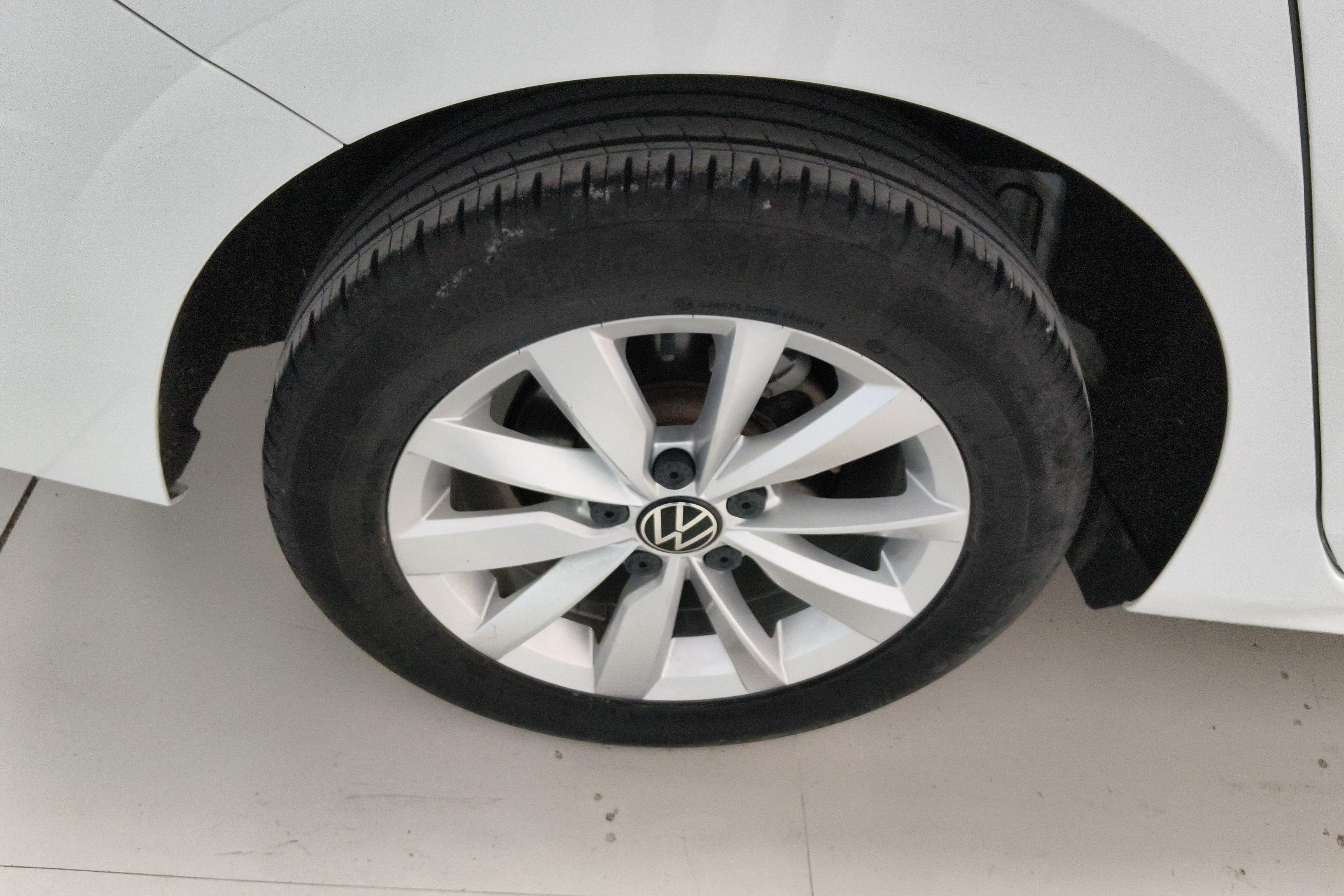 大众宝来 2021款 1.5L 自动 4门5座三厢车 精英智联版 (国Ⅵ) 