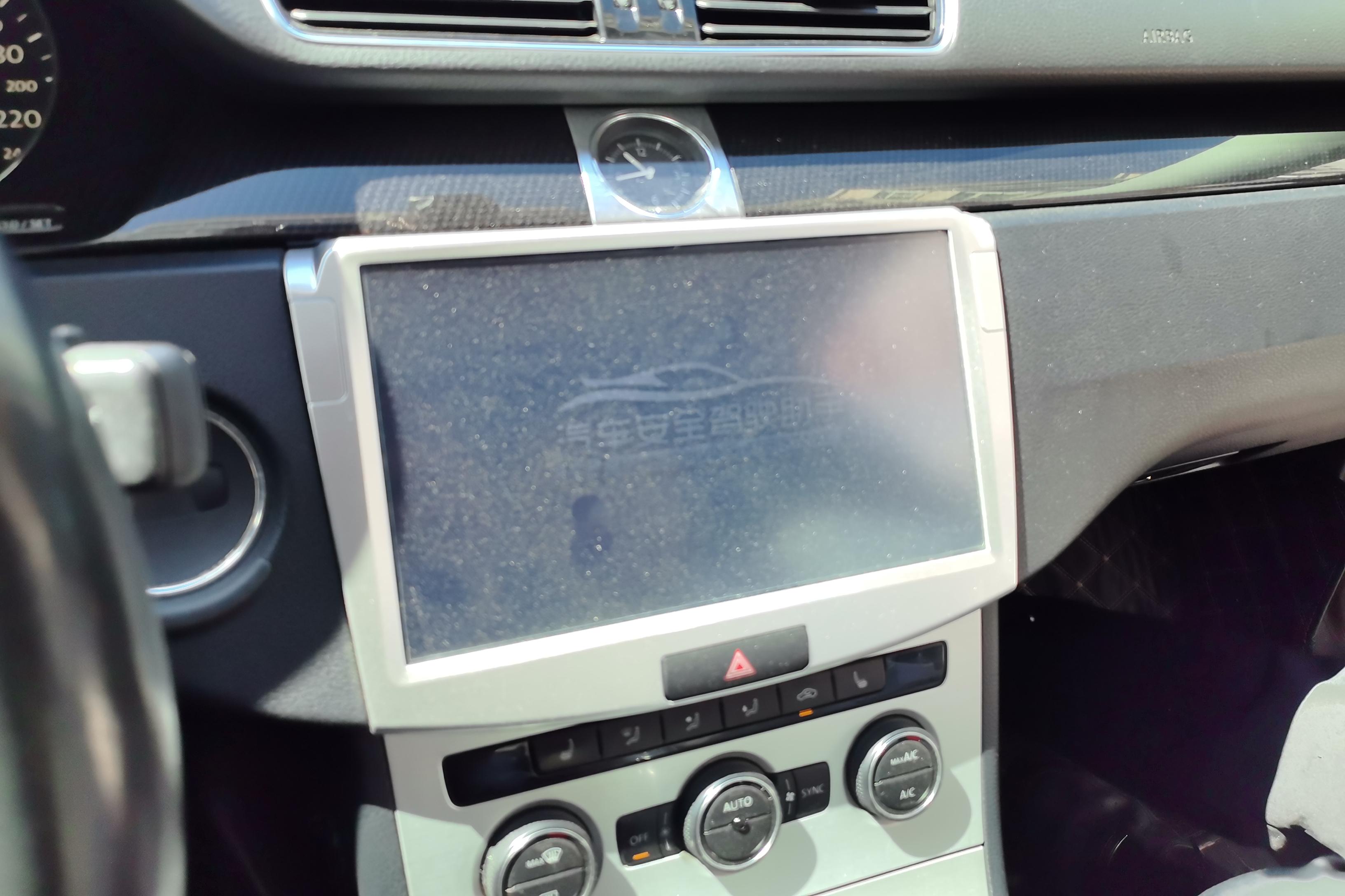 大众迈腾 2015款 2.0T 自动 汽油 豪华型 (国Ⅴ) 