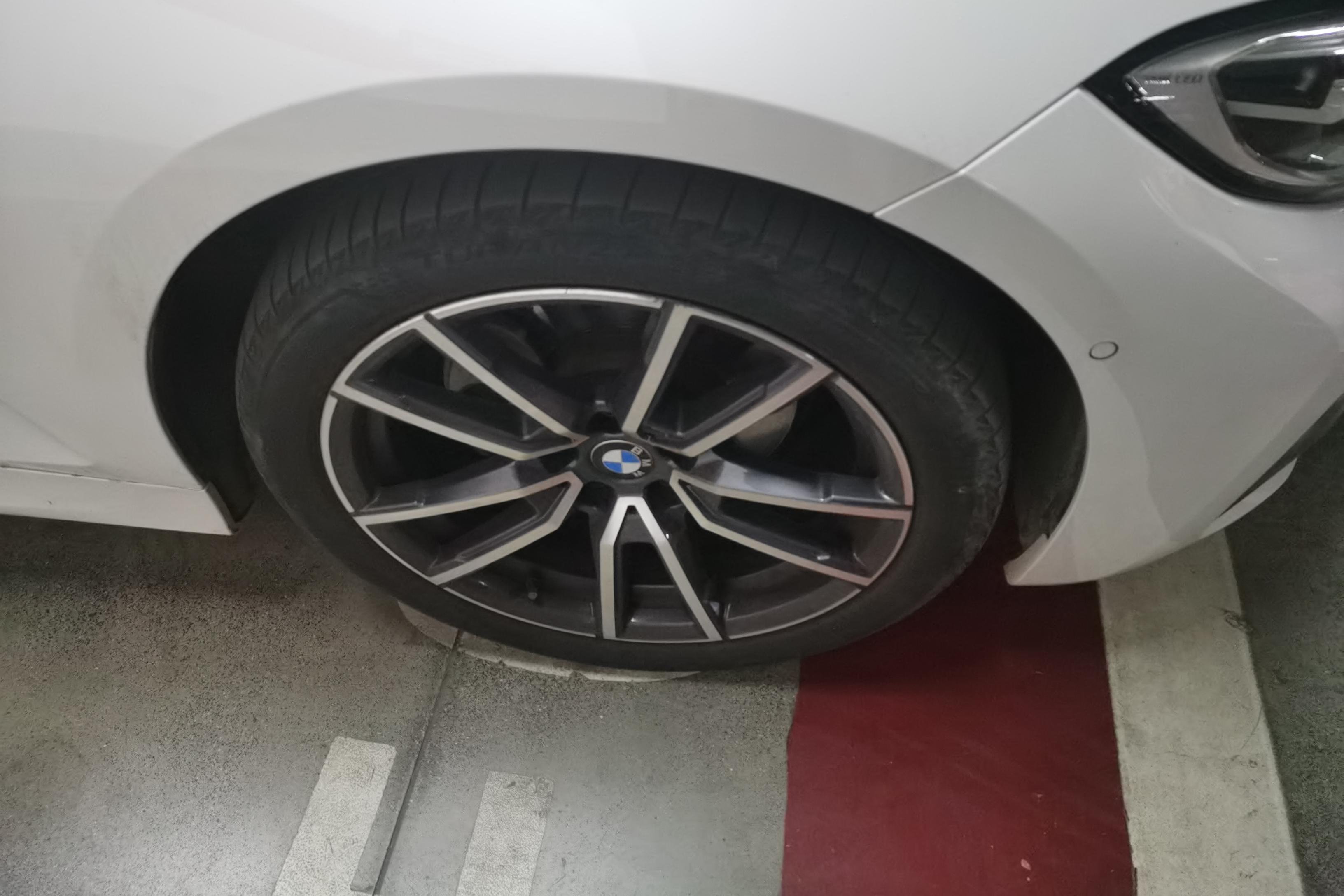 宝马3系 325Li 2020款 2.0T 自动 汽油 M运动套装 (国Ⅵ) 