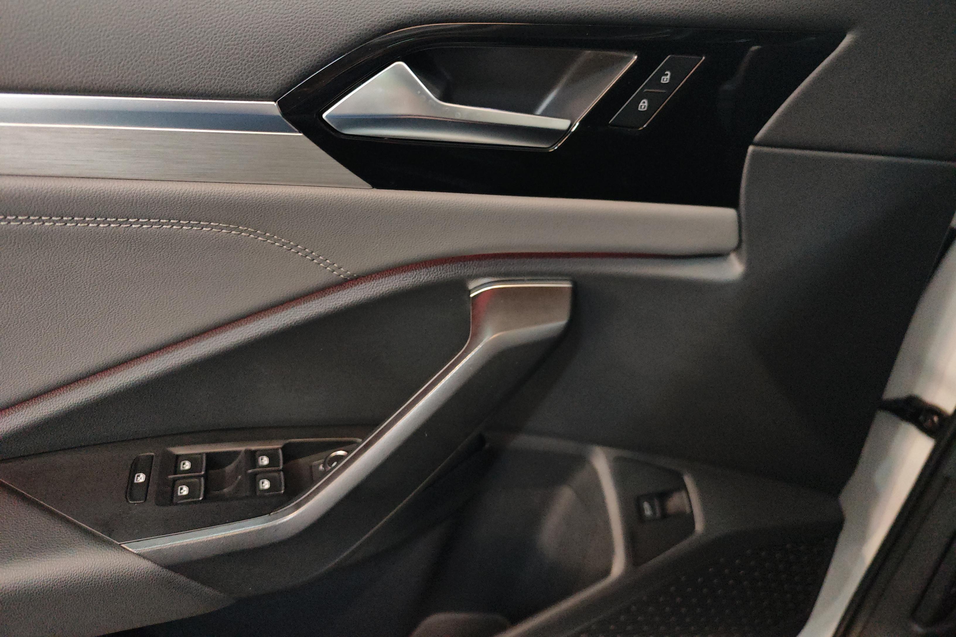 大众速腾 2021款 1.4T 自动 280TSI超越版 (国Ⅵ) 