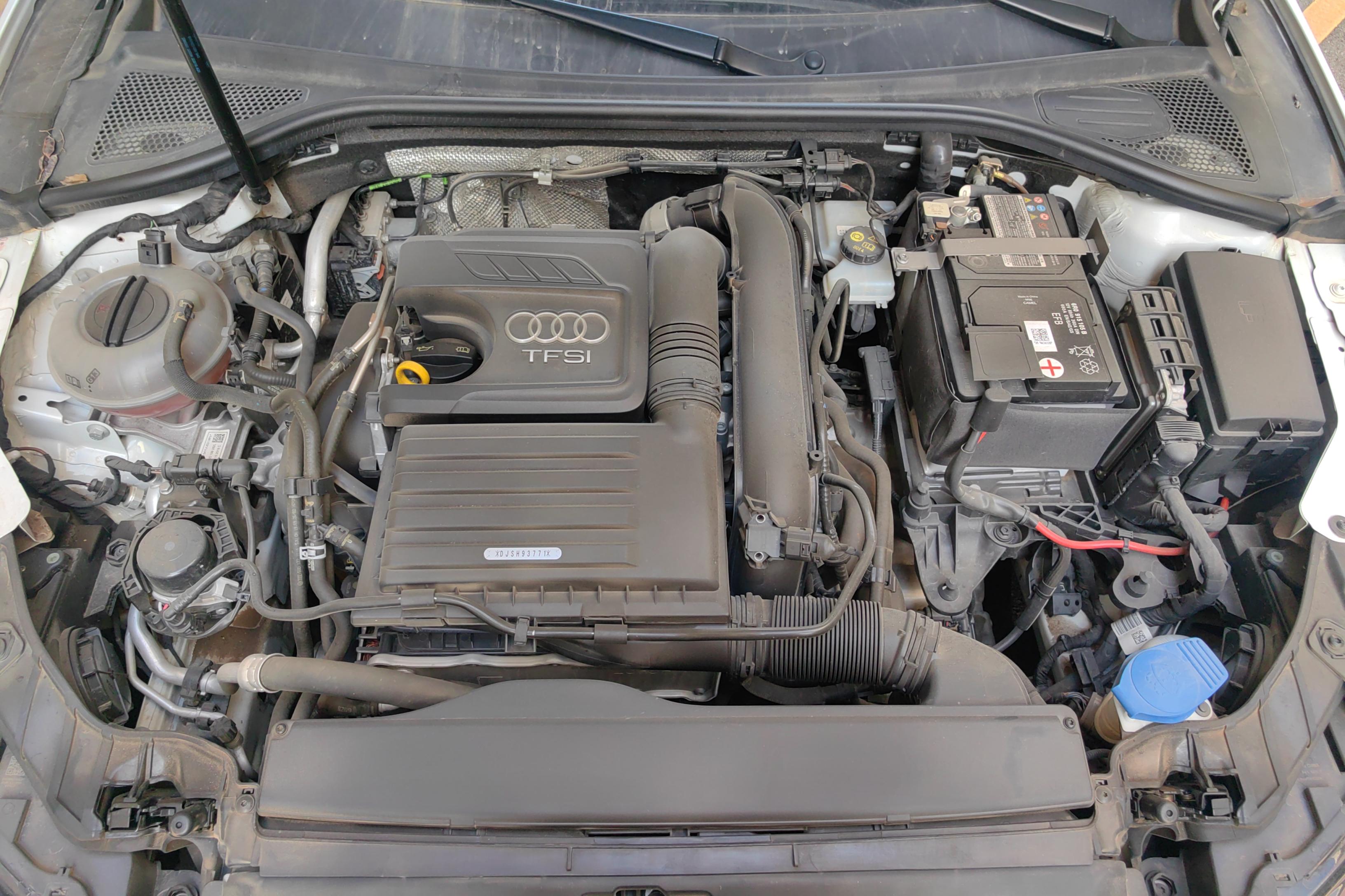 奥迪A3 35TFSI 2020款 1.4T 自动 汽油 进取型Sportback (国Ⅵ) 