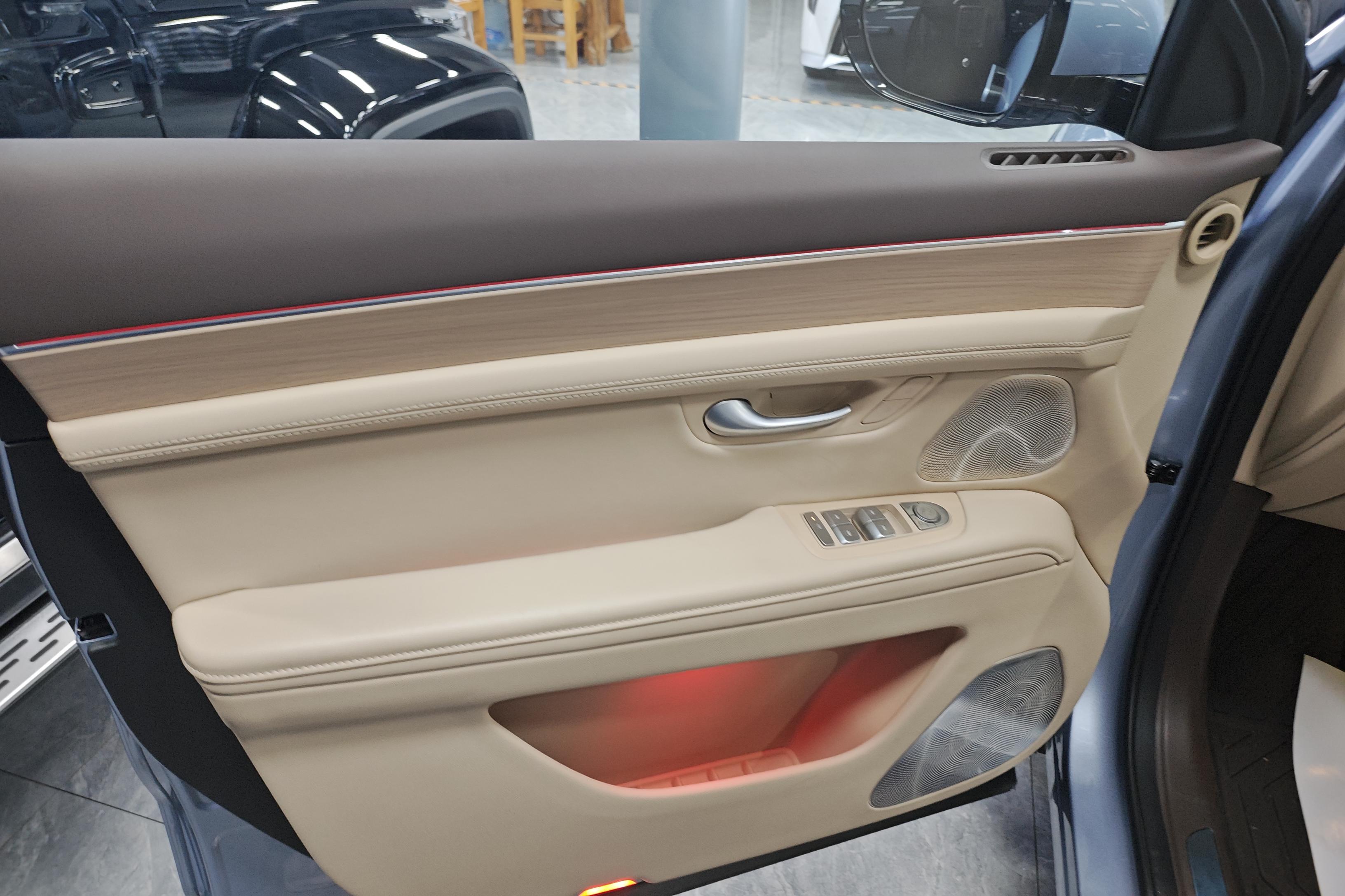 鸿蒙智行问界M7 2024款 1.5T 自动 智驾Ultra版 (国Ⅵ) 