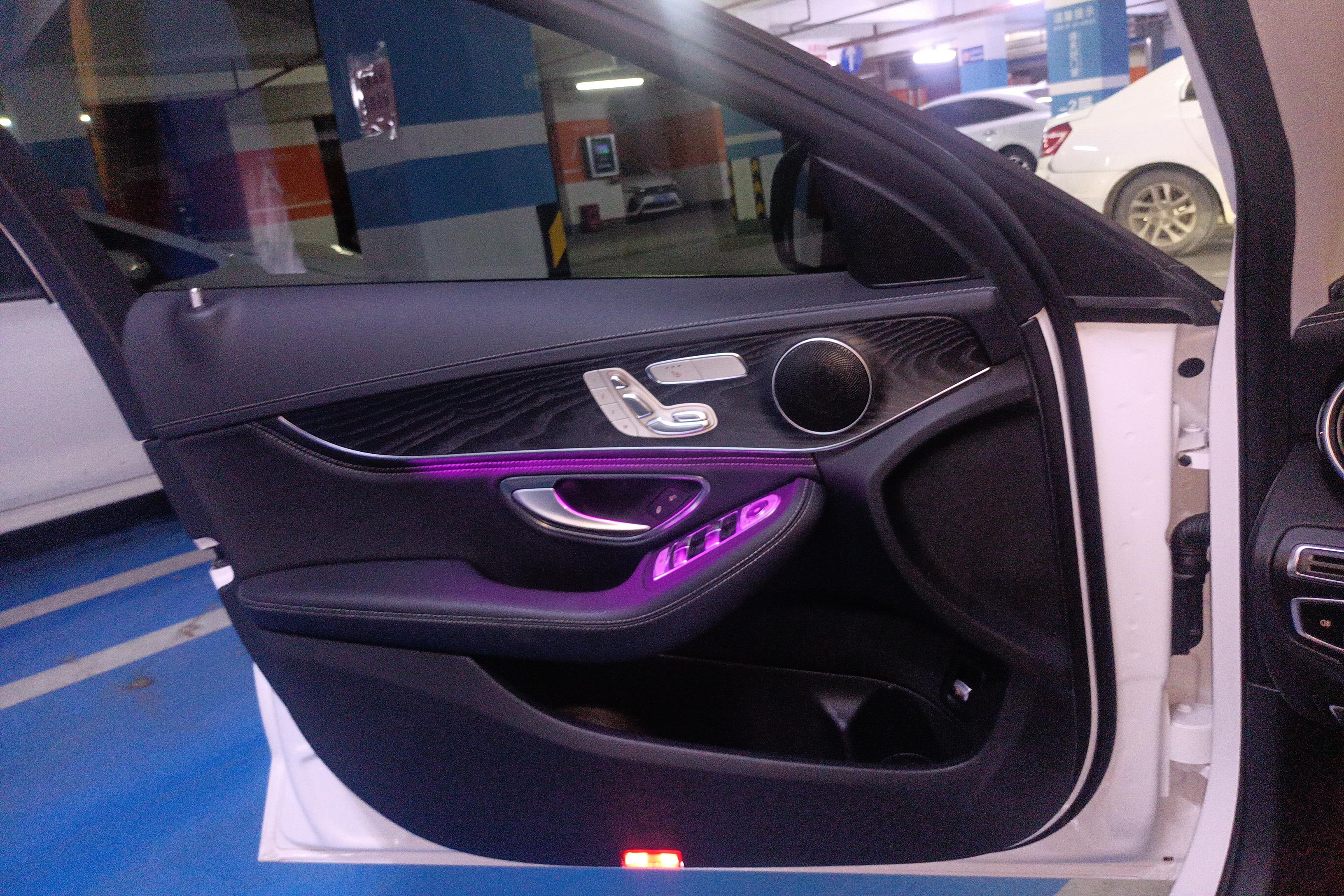 奔驰C级 C260L 2020款 1.5T 自动 运动版改款 (国Ⅵ) 