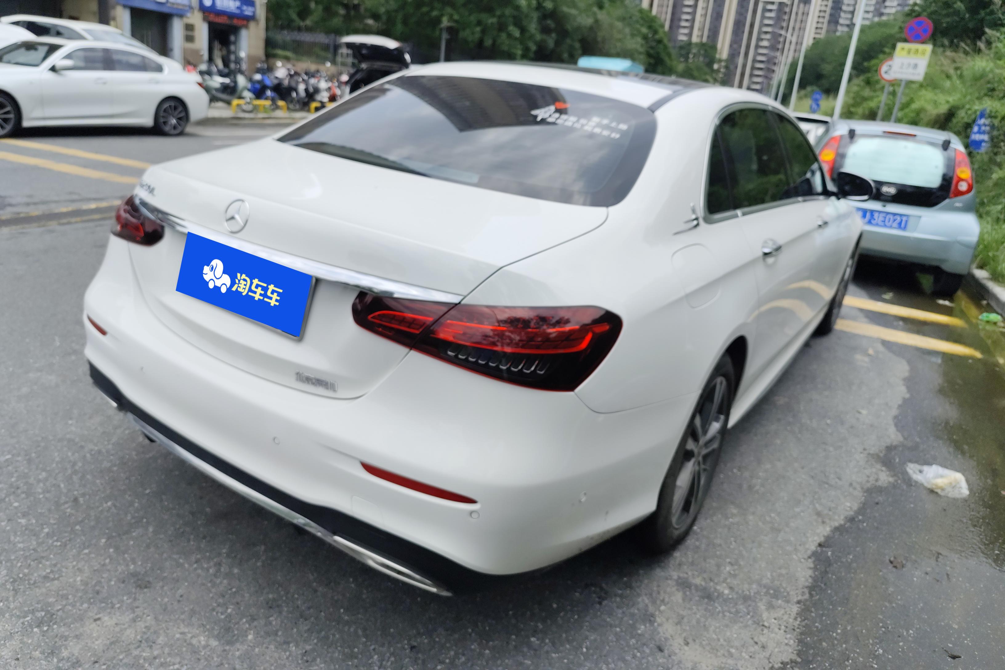 奔驰E级 E260L 2021款 2.0T 自动 汽油 改款运动型 (国Ⅵ) 