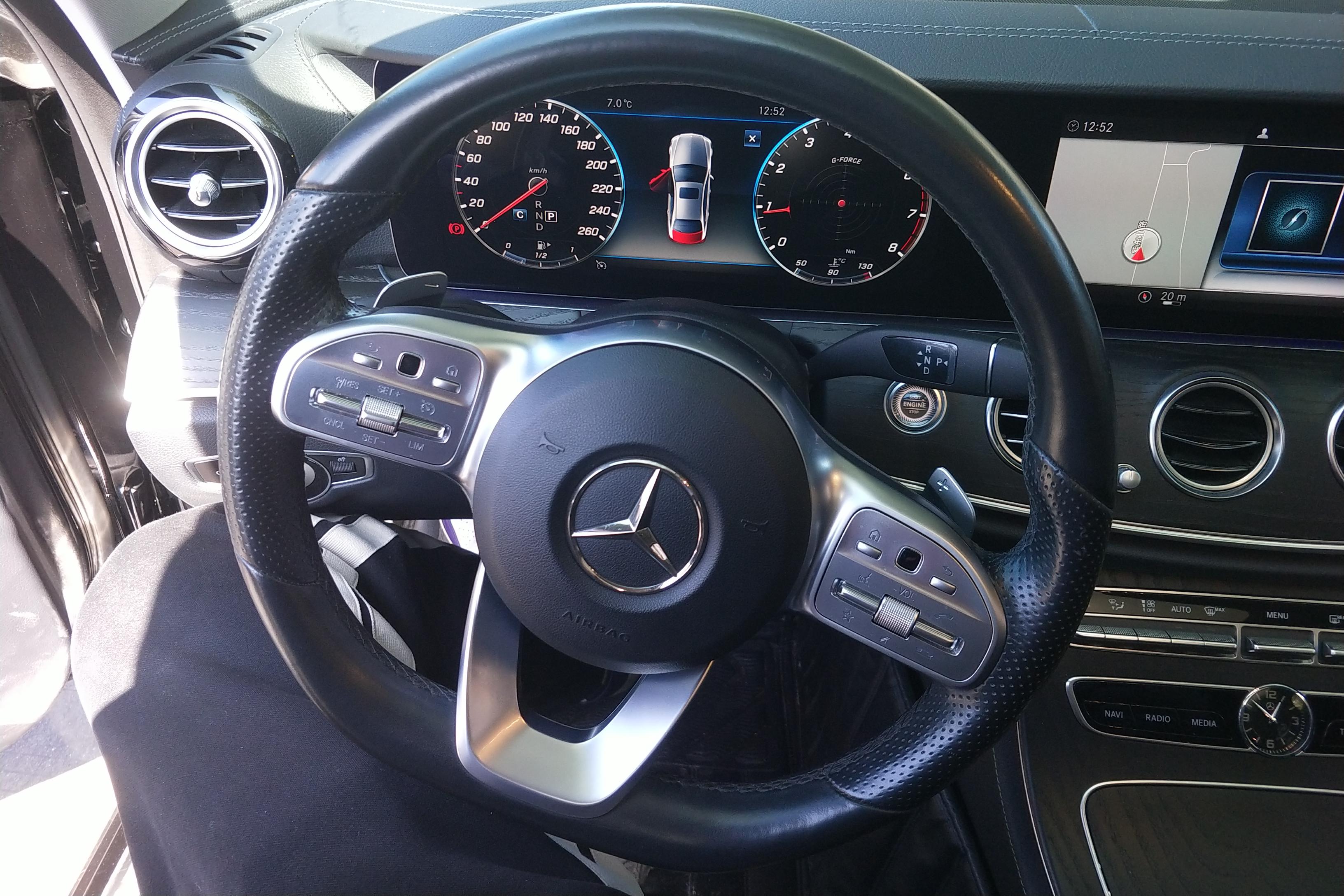奔驰E级 E300L 2020款 2.0T 自动 汽油 运动豪华型 (国Ⅵ) 