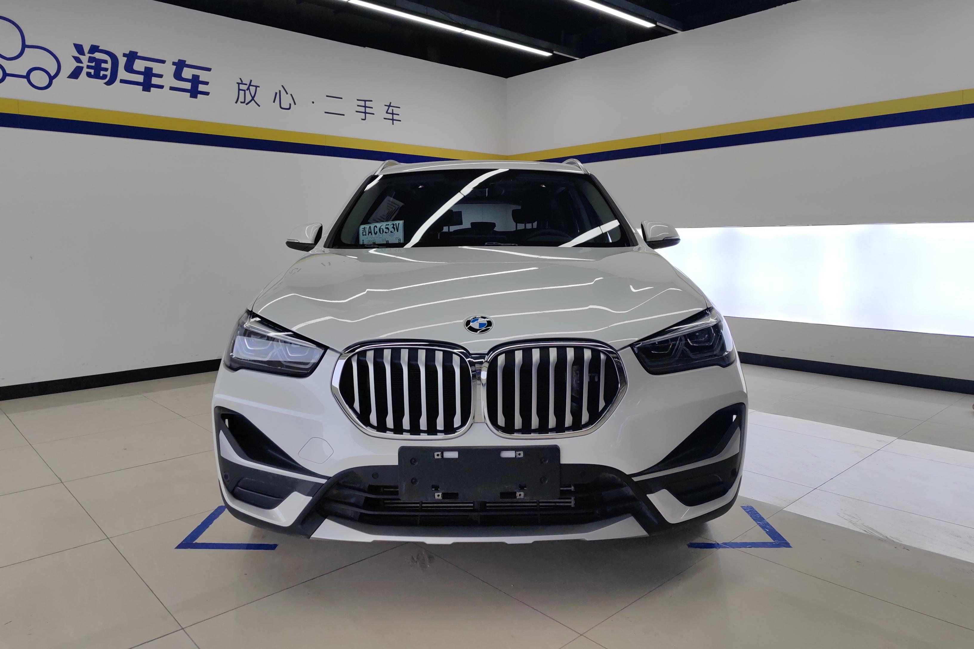 宝马X1 xDrive25Li 2020款 2.0T 自动 四驱 汽油 尊享型 (国Ⅵ) 