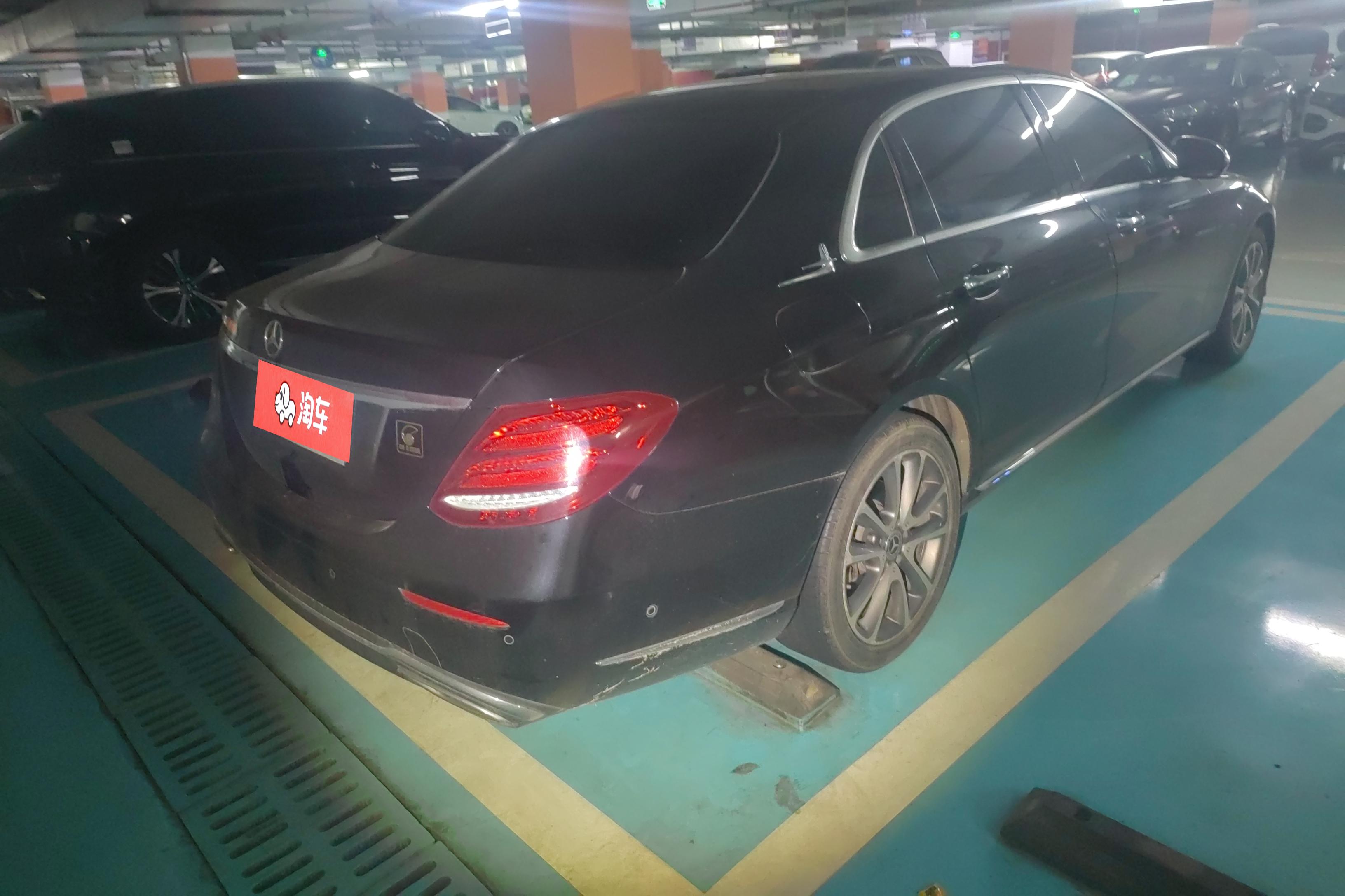 奔驰E级 E300L 2019款 2.0T 自动 汽油 豪华型 (国Ⅴ) 