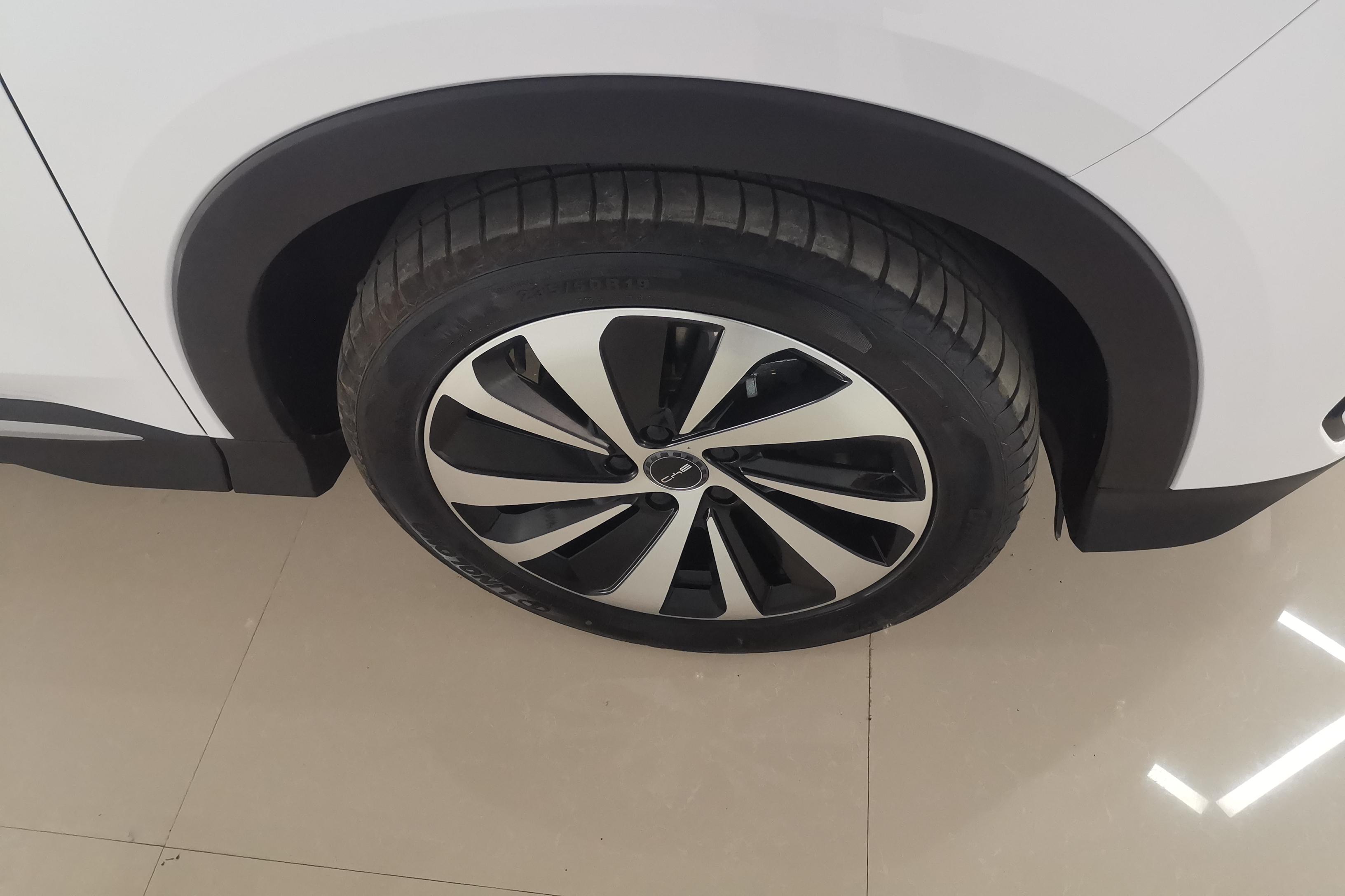 比亚迪宋PLUS PHEV 荣耀版 2024款 1.5L 自动 旗舰PLUS (国Ⅵ) 
