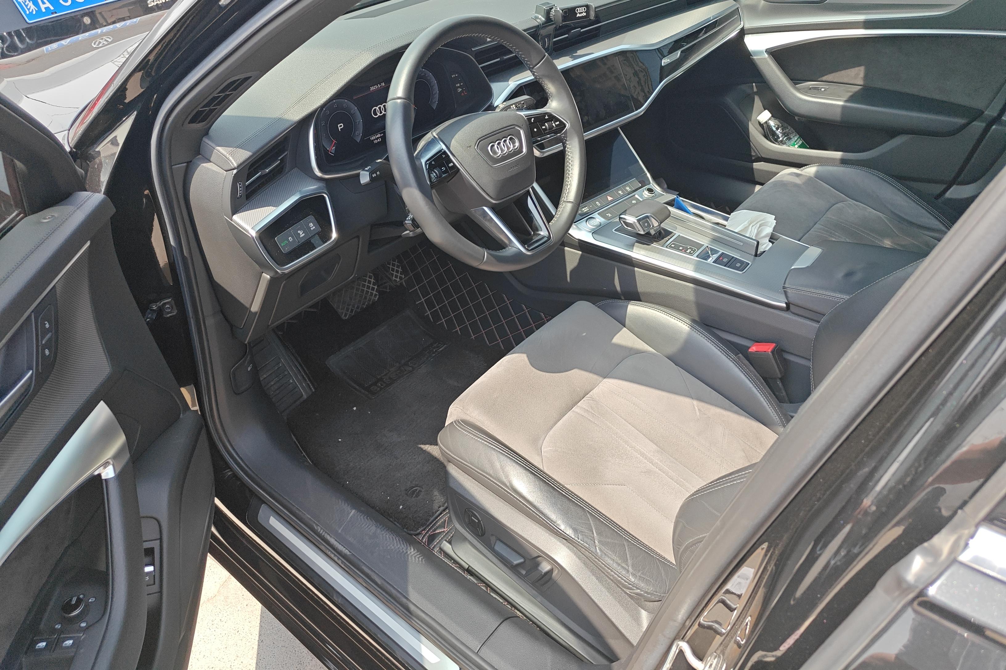 奥迪A6L 45TFSI 2019款 2.0T 自动 臻选致雅型 (国Ⅵ) 