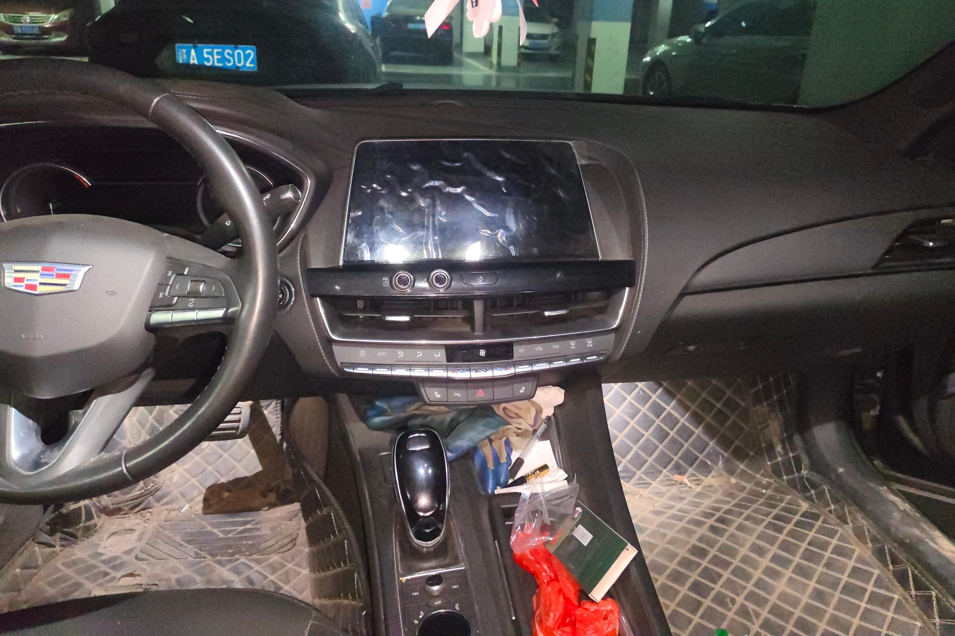 凯迪拉克CT5 2021款 2.0T 自动 28T豪华型 (国Ⅵ) 