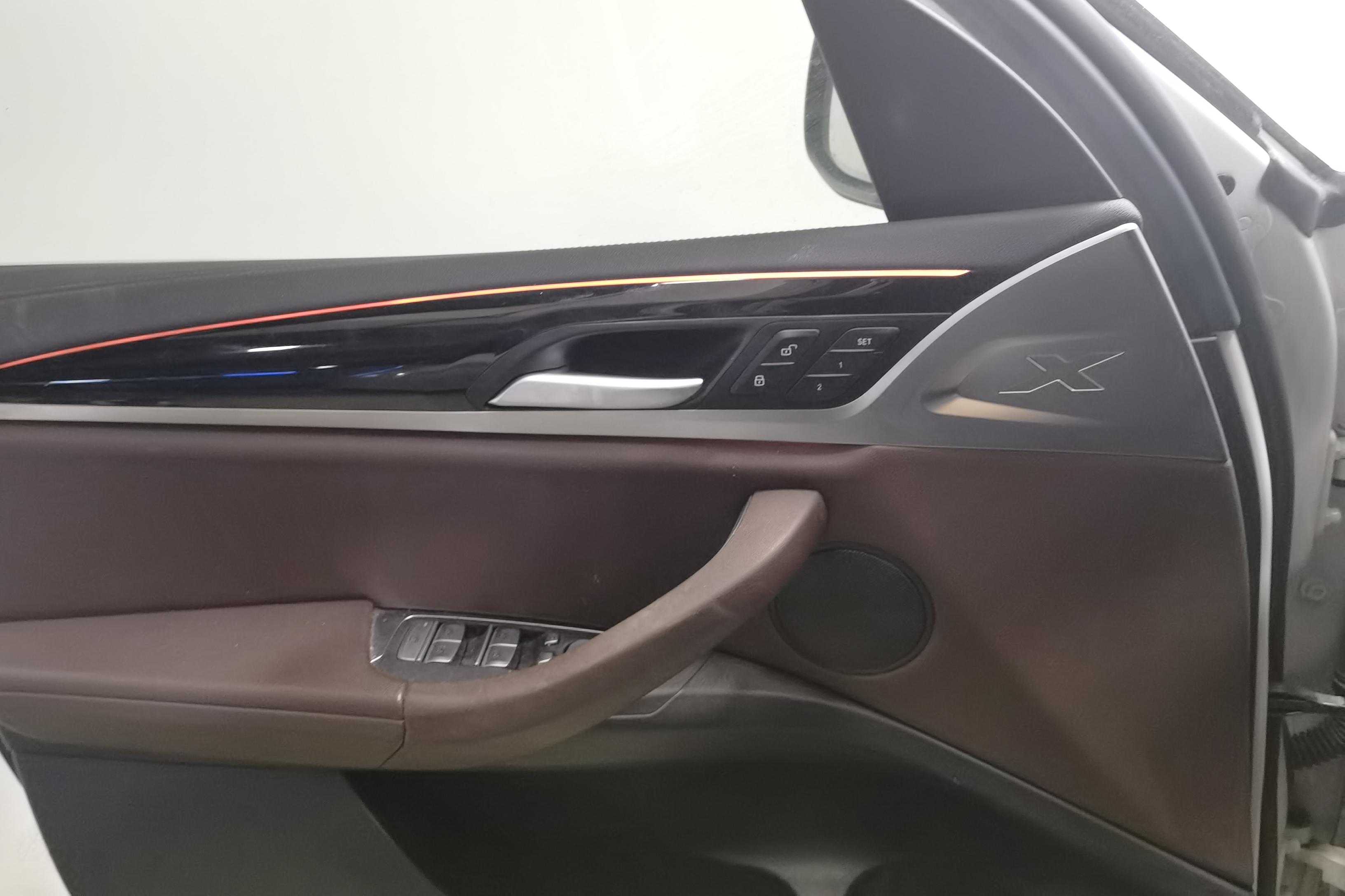 宝马X3 2021款 2.0T 自动 四驱 豪华套装版 (国Ⅵ) 