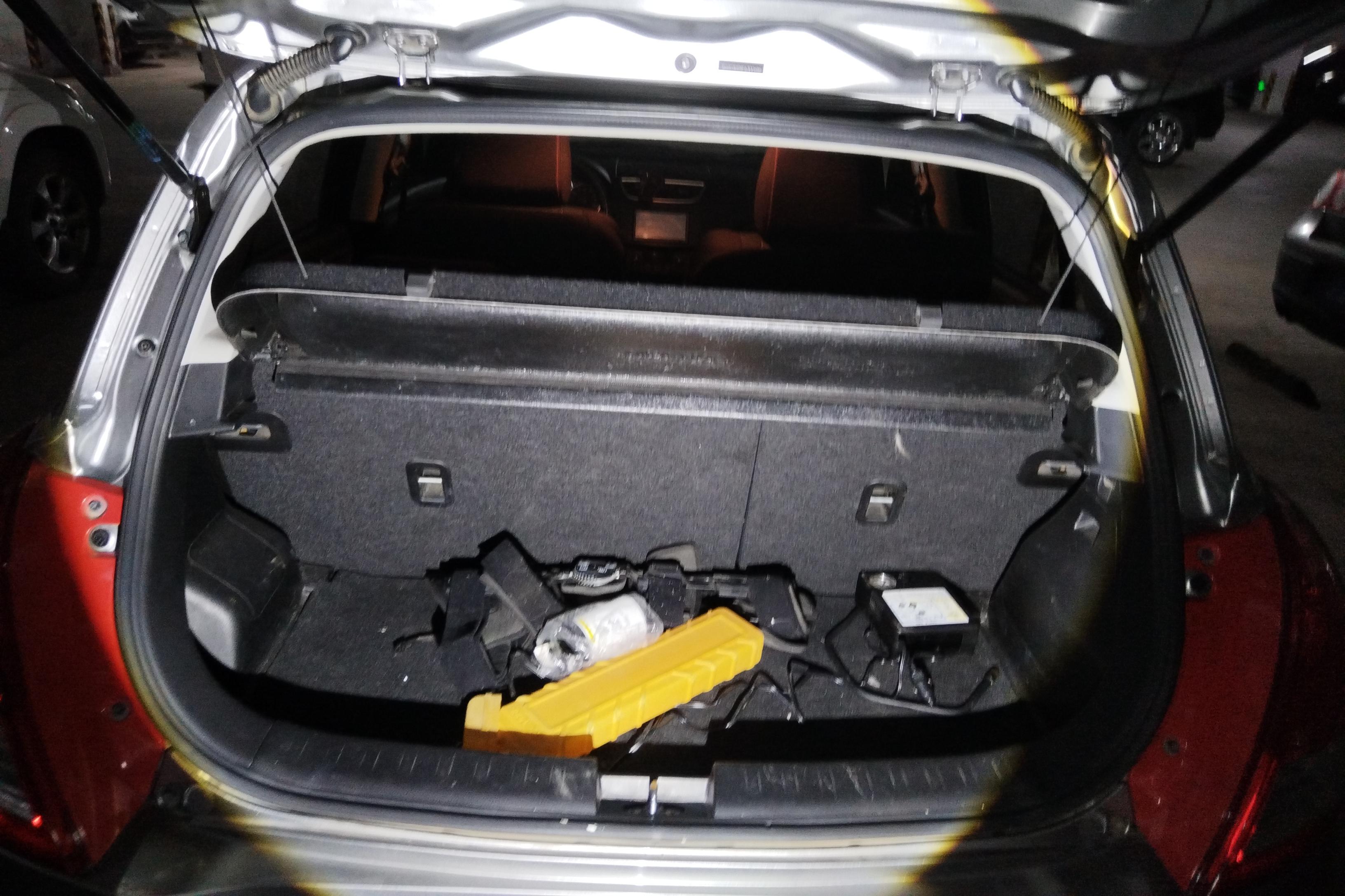 铃木速翼特 [进口] 2014款 1.6L 自动 5门5座两厢车 豪华版 