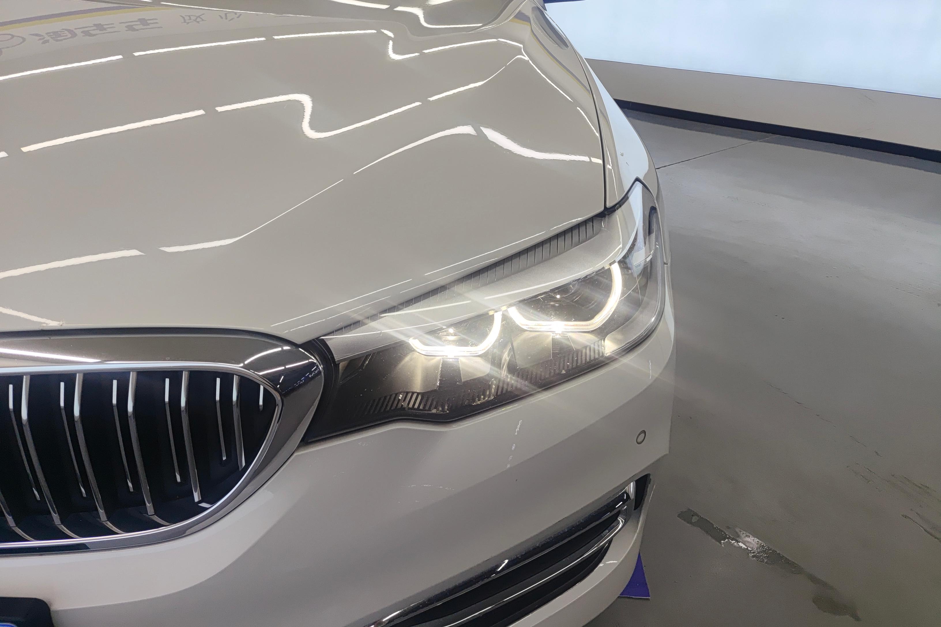 宝马5系 530Li 2018款 2.0T 自动 汽油 xDrive豪华套装改款 (国Ⅴ) 