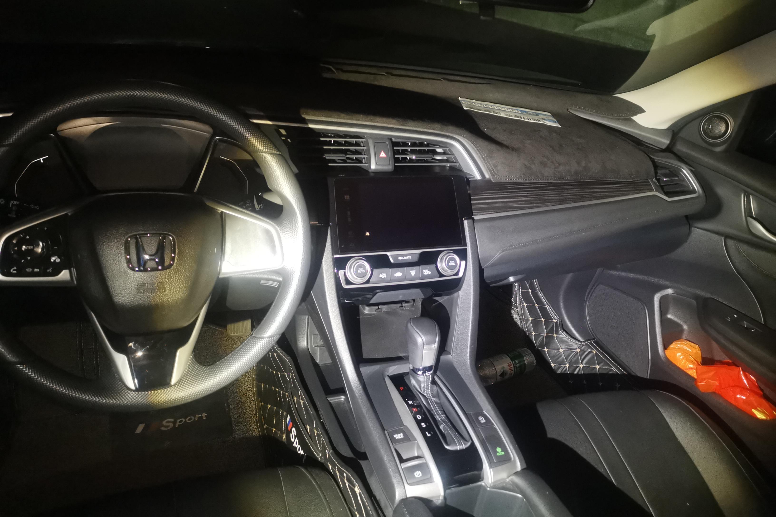 本田思域 2019款 1.5T 自动 劲动版220TURBO (国Ⅵ) 