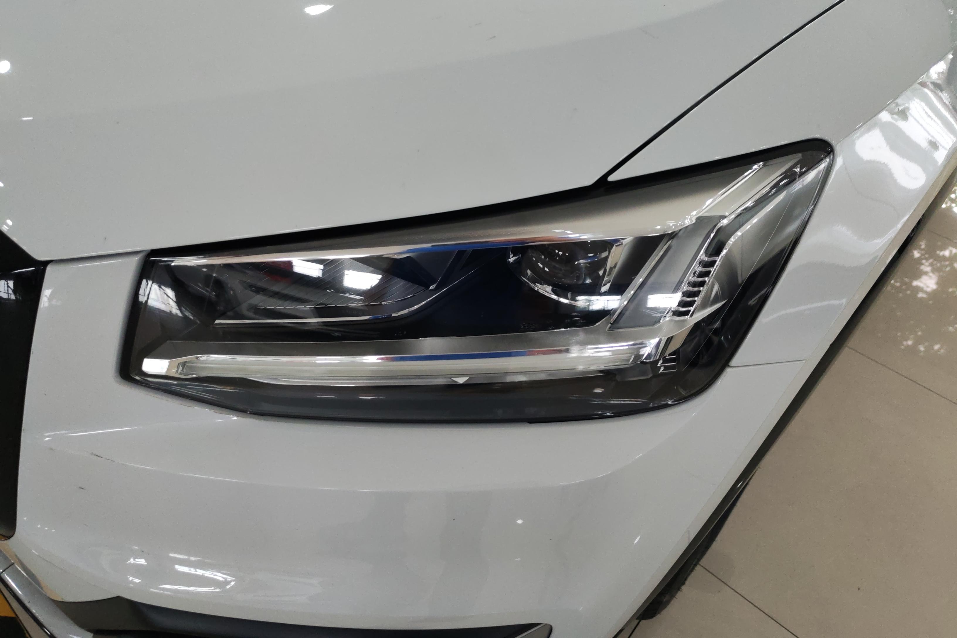 奥迪Q2L 35TFSI 2021款 1.4T 自动 进取动感型 (国Ⅵ) 