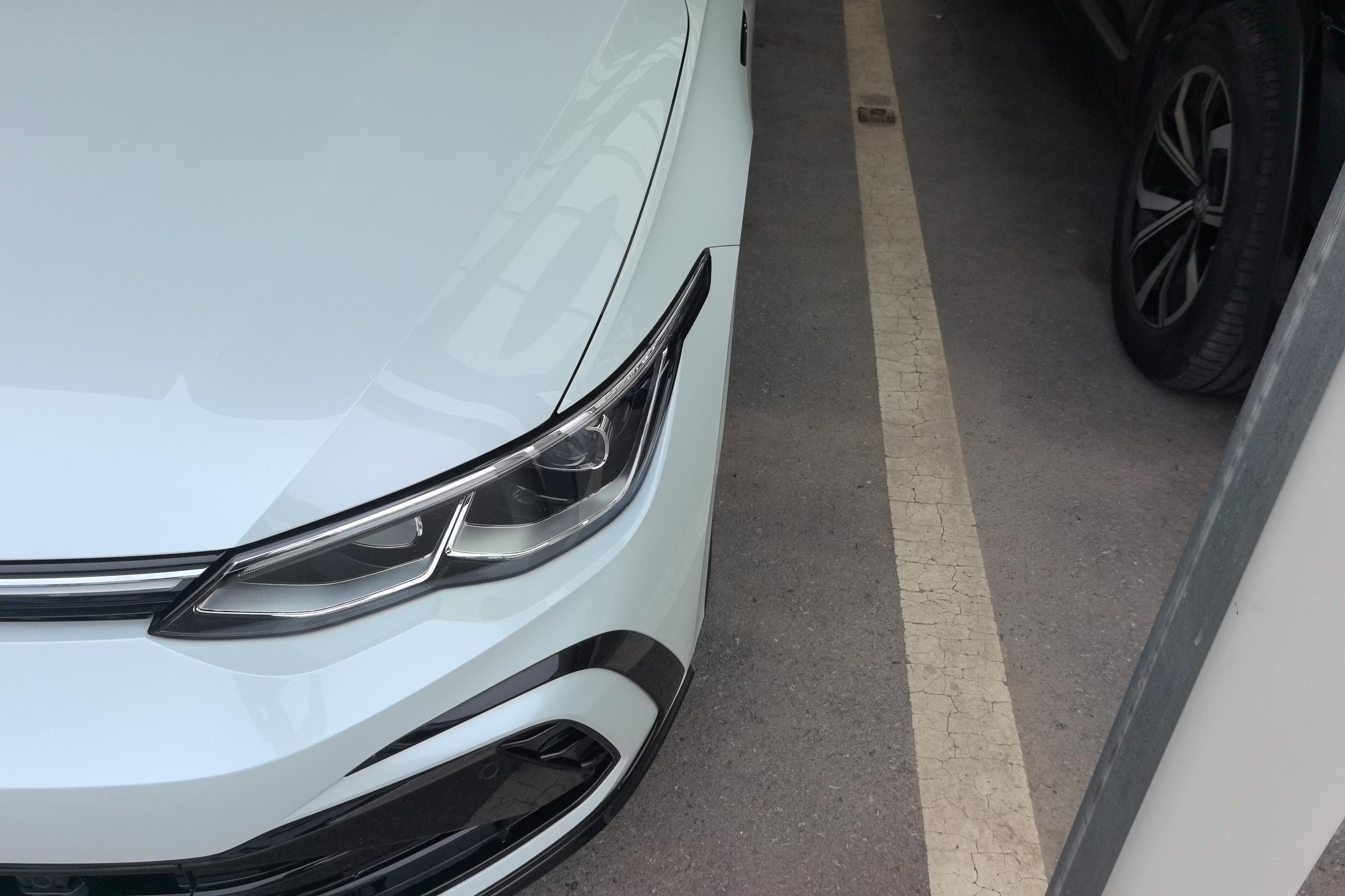 【济宁二手大众高尔夫】大众高尔夫 2023款 1.4T 自动 前驱 改款280TSI-R-Line