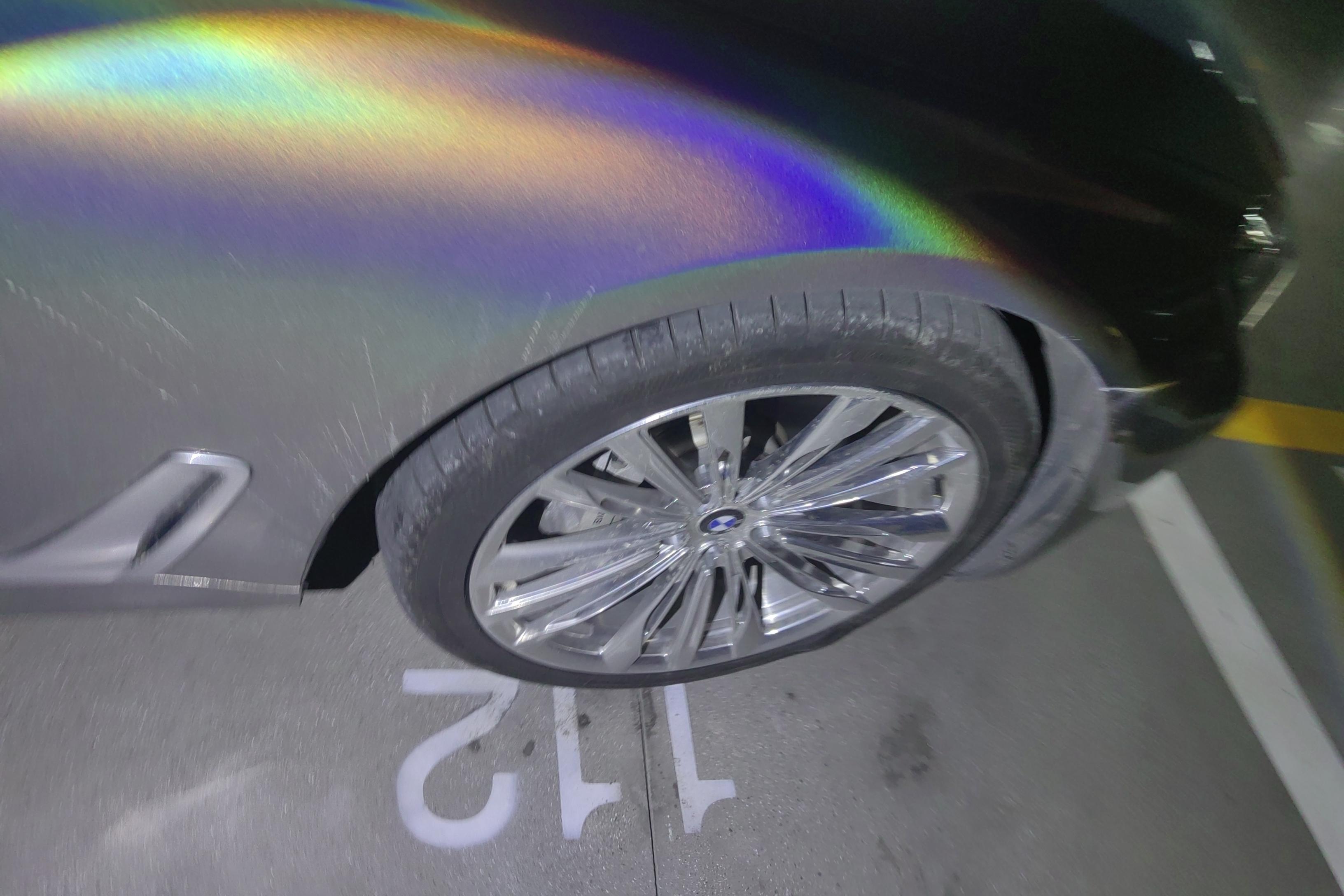 宝马7系 740Li [进口] 2018款 3.0T 自动 汽油 尊享型M运动套装 