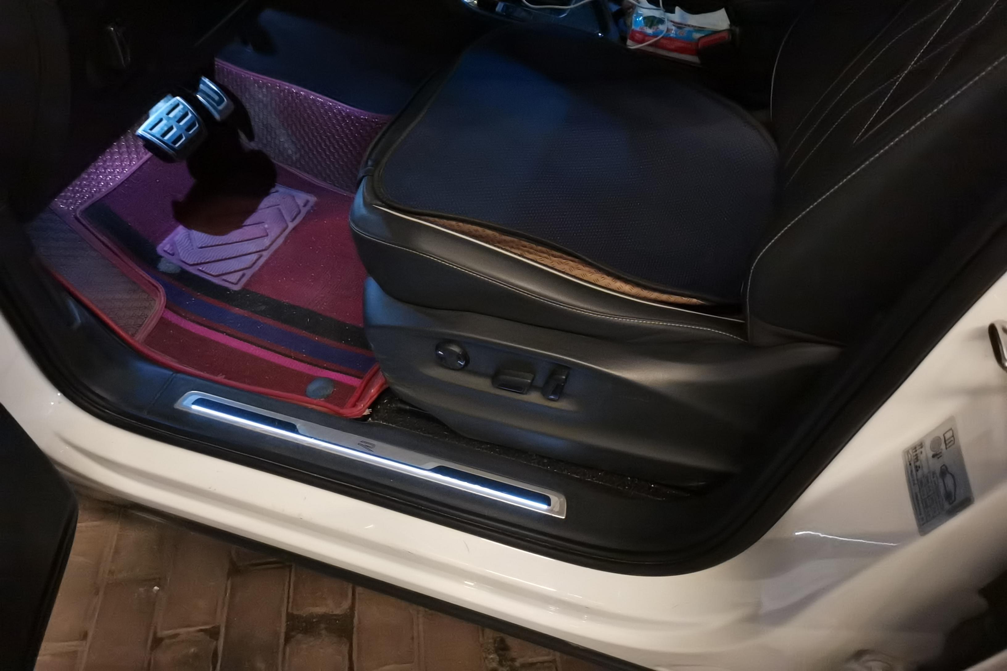 大众途观L R-Line 2022款 2.0T 自动 越享版 (国Ⅵ) 