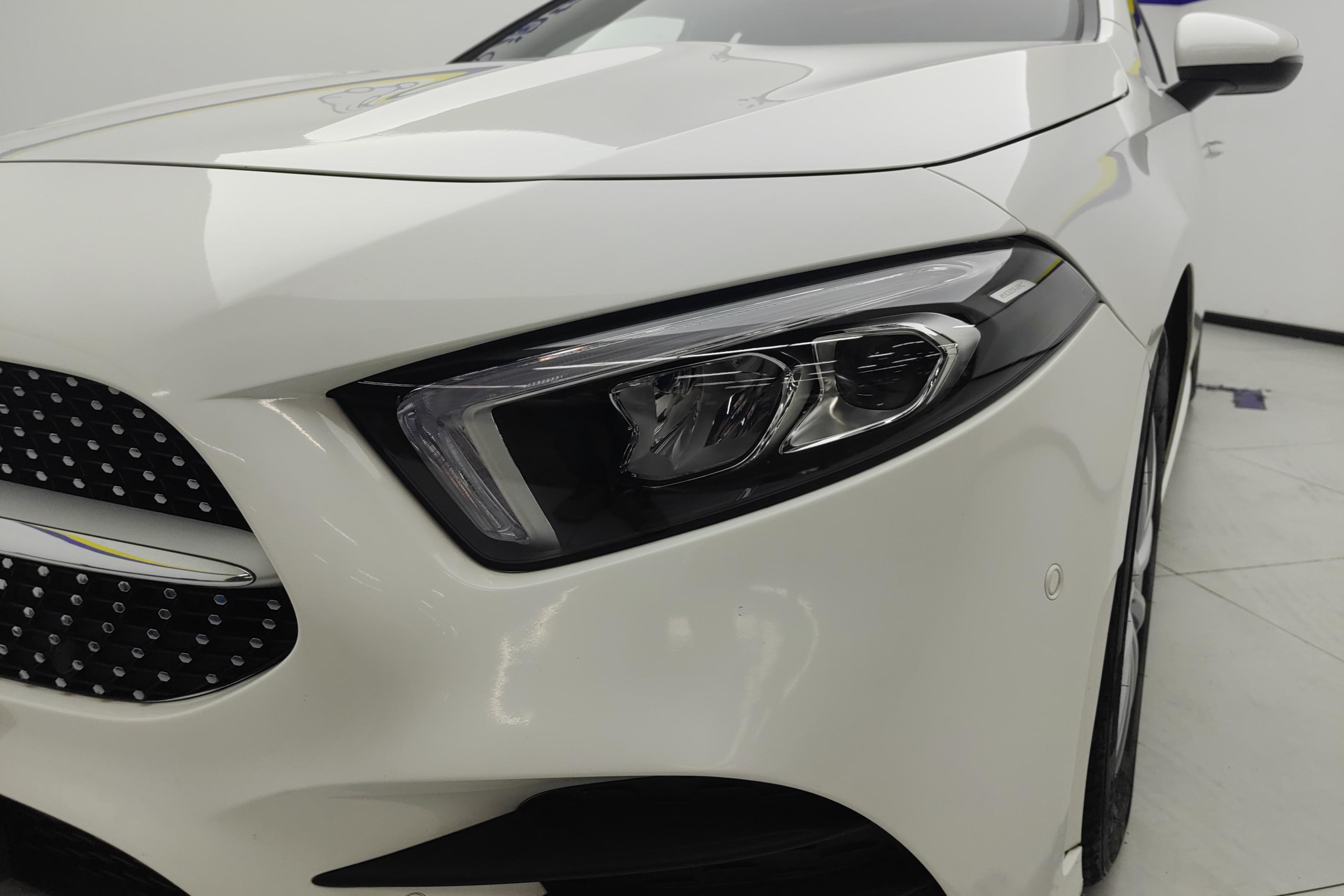 奔驰A级 A200L 2020款 1.3T 自动 运动轿车版 (国Ⅵ) 