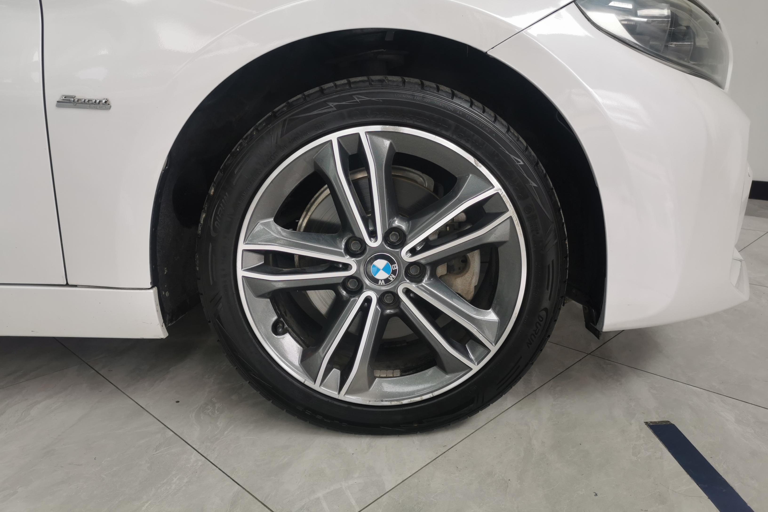 宝马1系 118i 2018款 1.5T 自动 运动型 (国Ⅴ) 