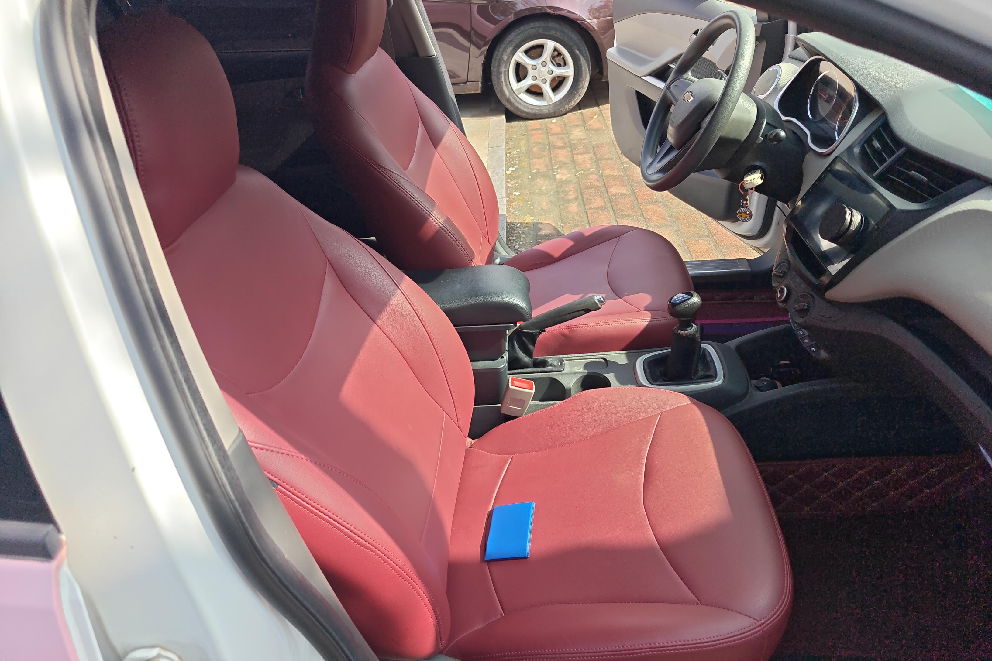 雪佛兰赛欧3 2016款 1.3L 手动 舒适天窗版 (国Ⅴ) 