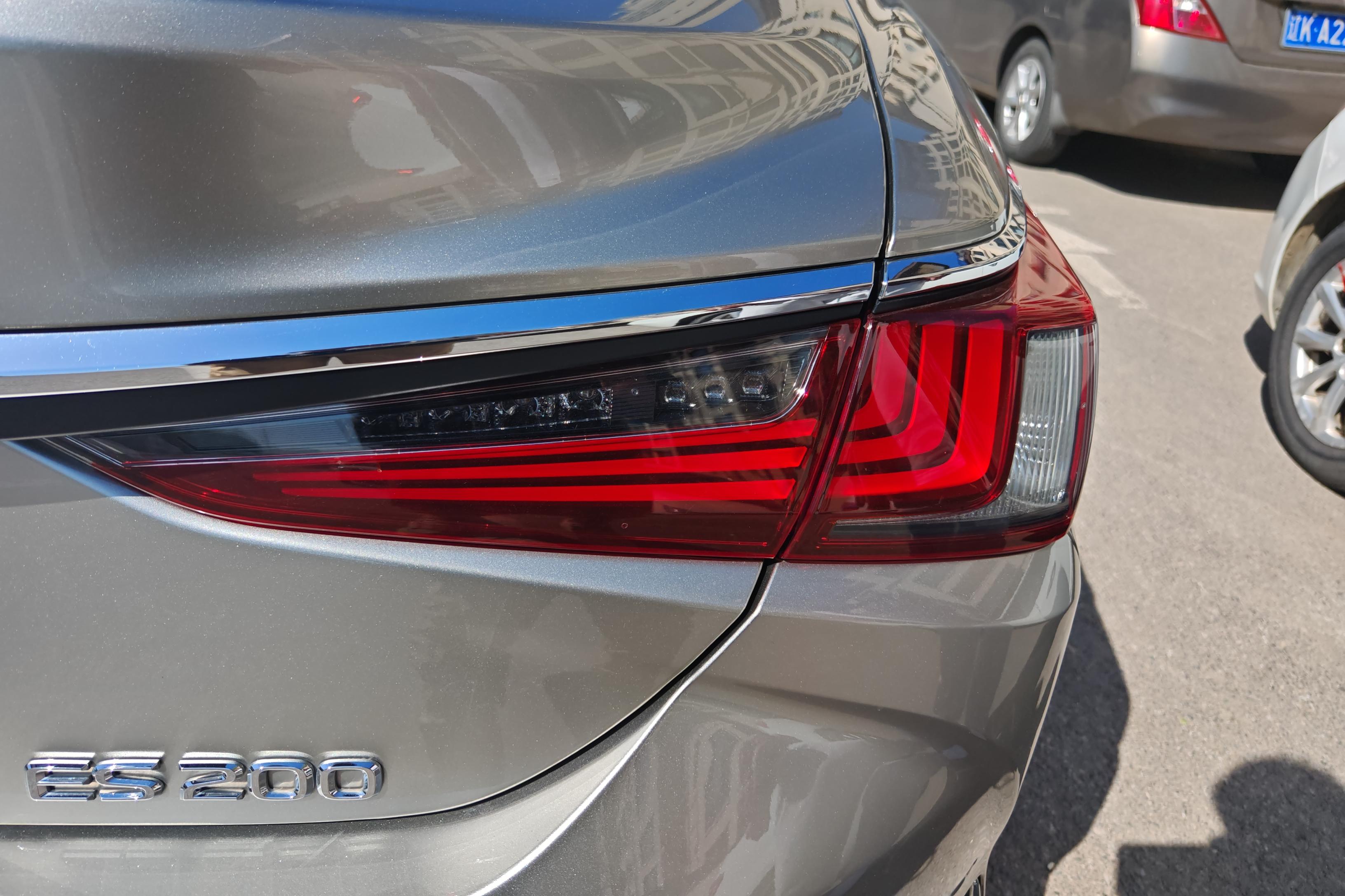 雷克萨斯ES 200 [进口] 2021款 2.0L 自动 卓越版 