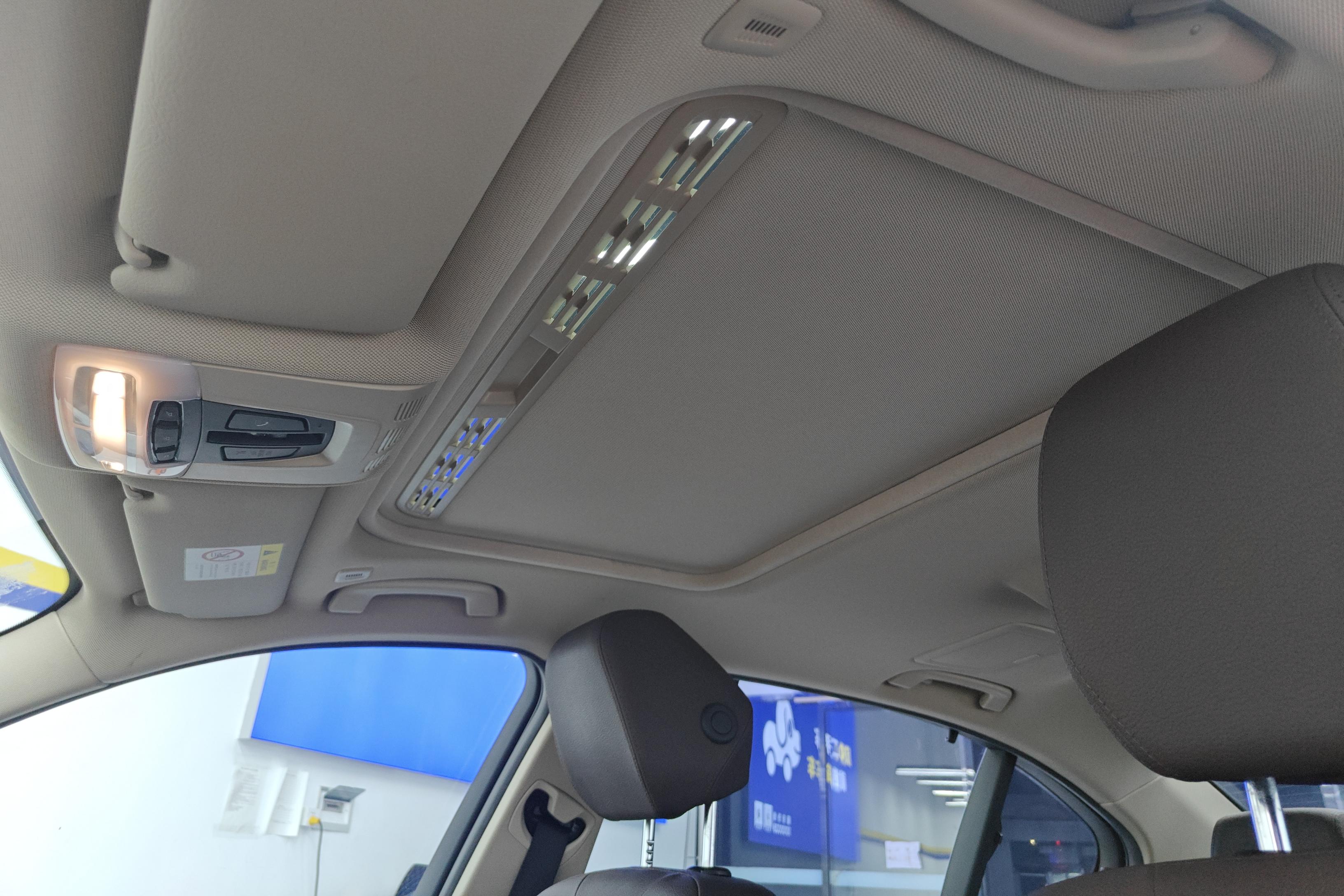 宝马3系 320Li 2019款 2.0T 自动 汽油 时尚版 (国Ⅴ) 