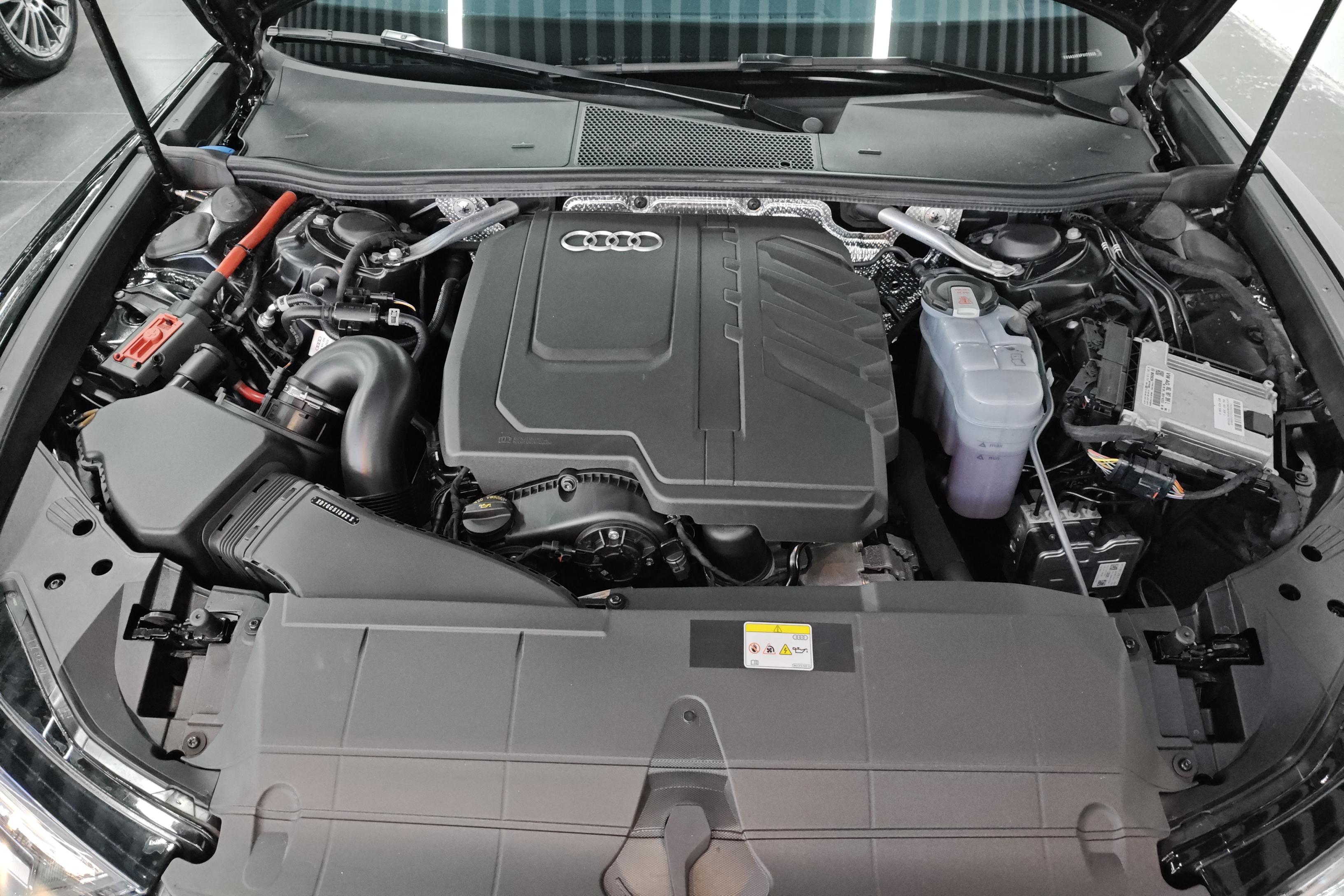 奥迪A6L 40TFSI 2023款 2.0T 自动 豪华致雅型 (国Ⅵ) 