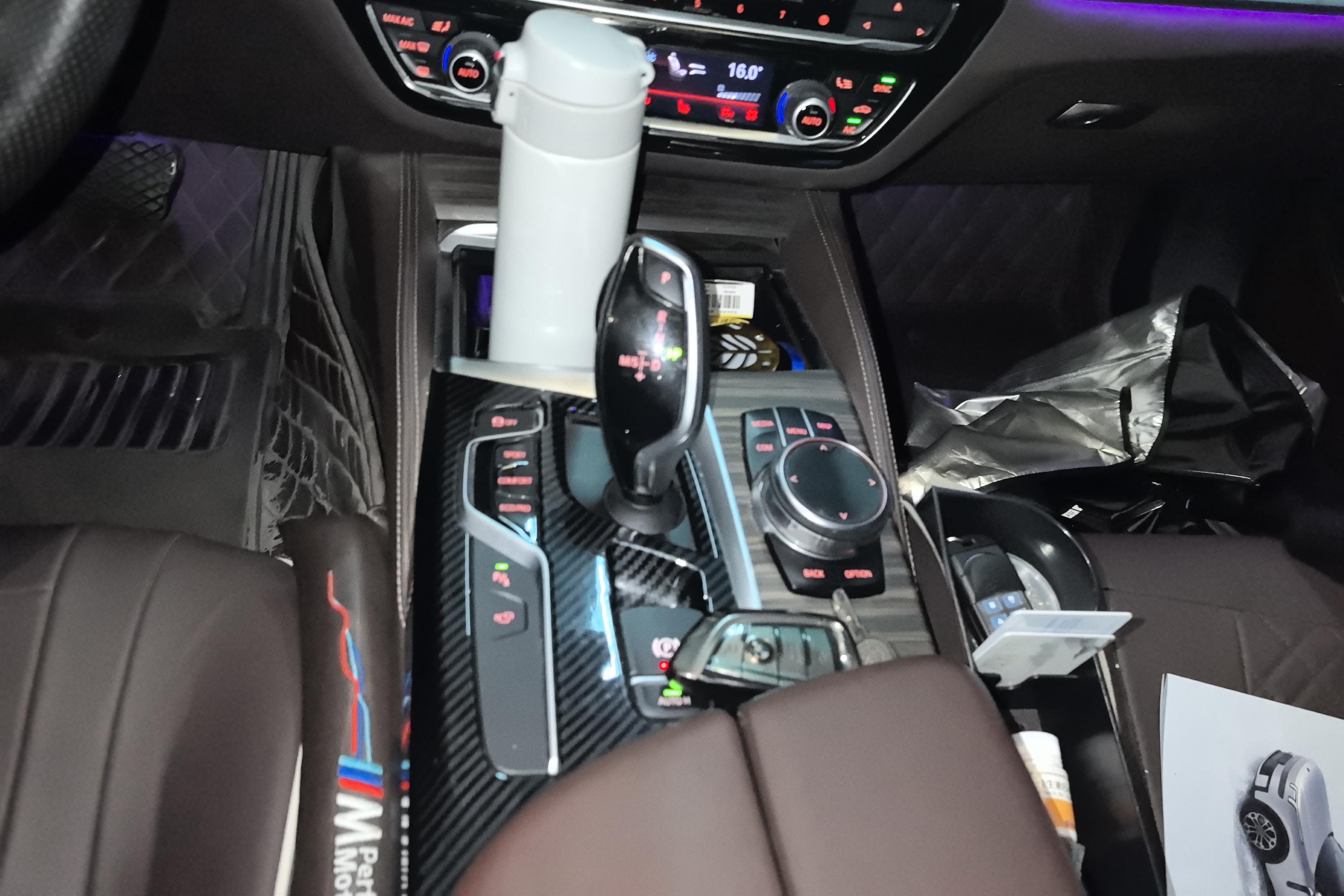 宝马5系 530Li 2018款 2.0T 自动 汽油 尊享型豪华套装 (国Ⅴ) 