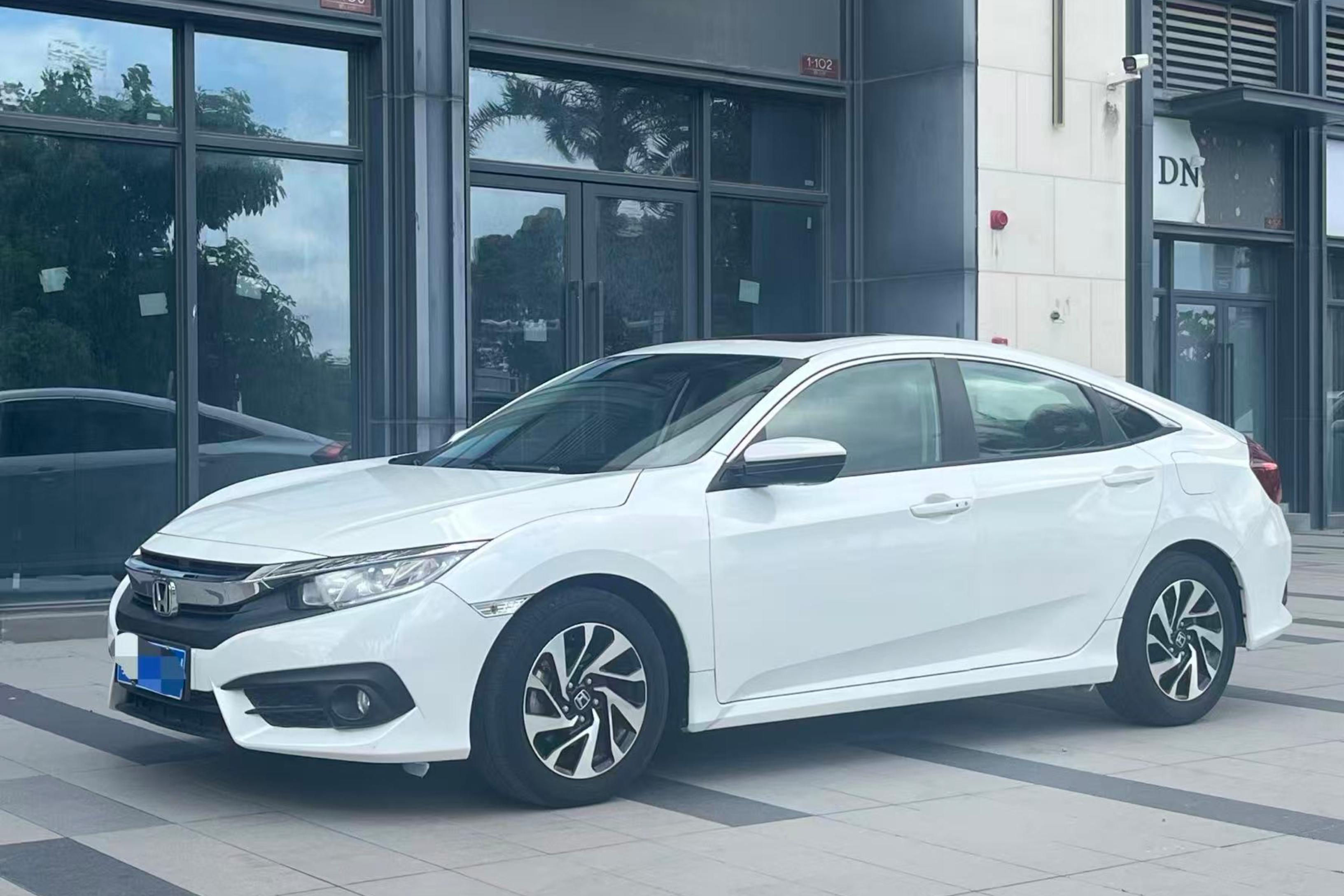 本田思域 2016款 1.5T 自动 豪华版220TURBO (国Ⅴ) 