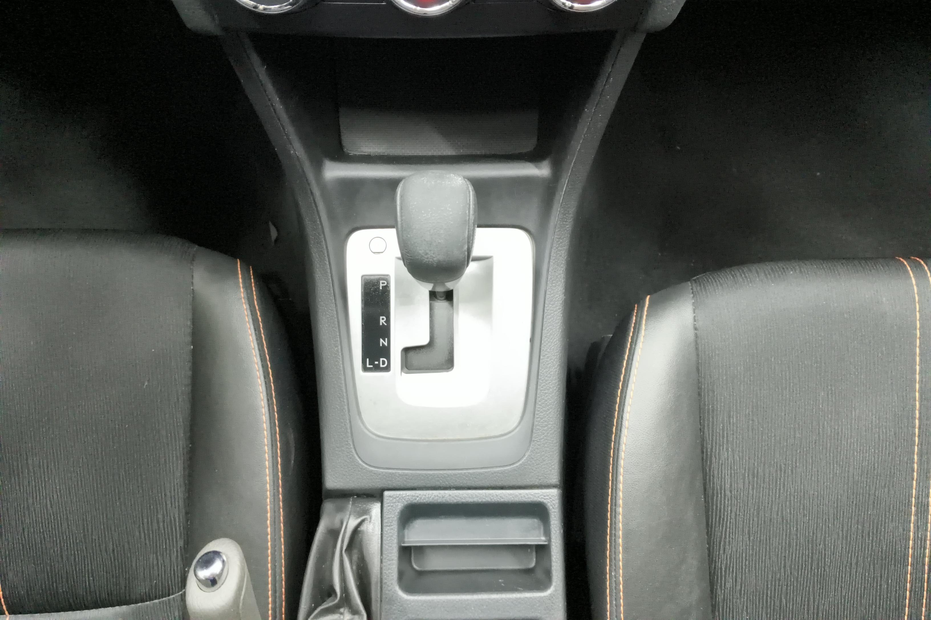斯巴鲁XV [进口] 2014款 2.0L 自动 四驱 舒适版 