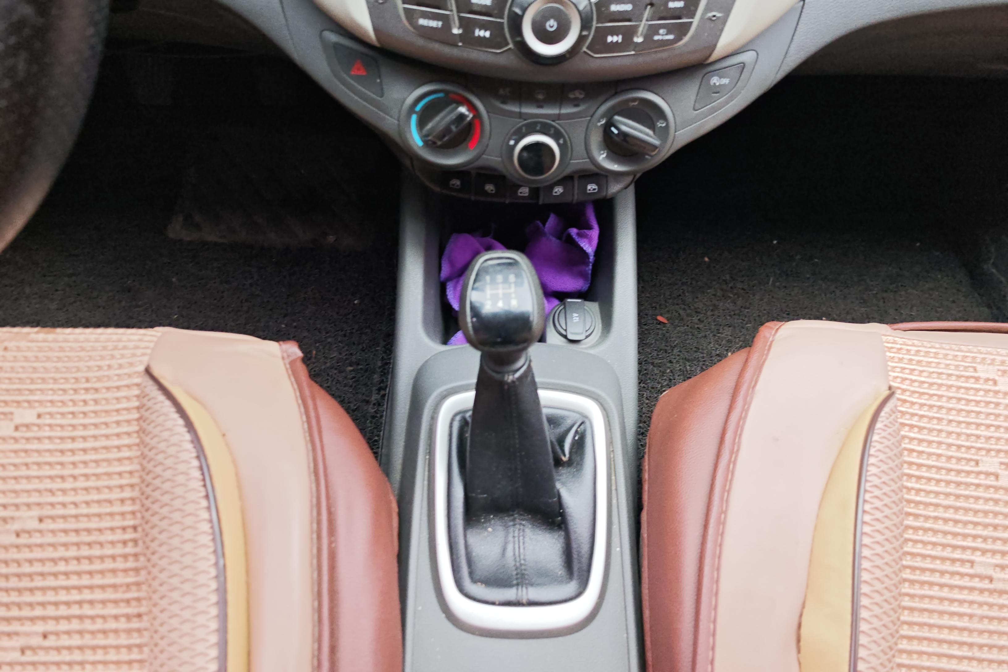 雪佛兰赛欧3 2016款 1.3L 手动 舒适天窗版 (国Ⅴ) 