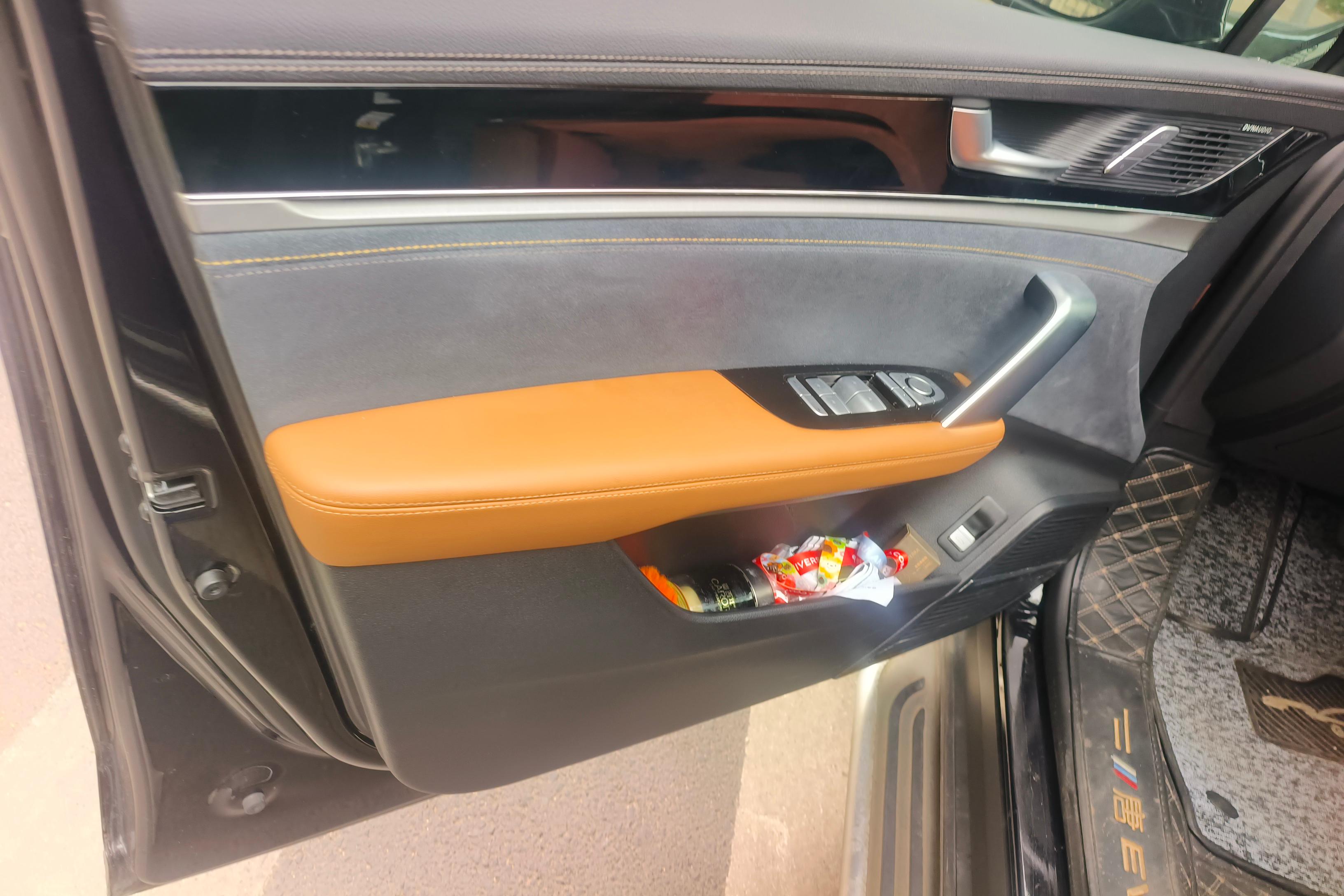 比亚迪唐EV 2022款 自动 730km尊享型 纯电动 