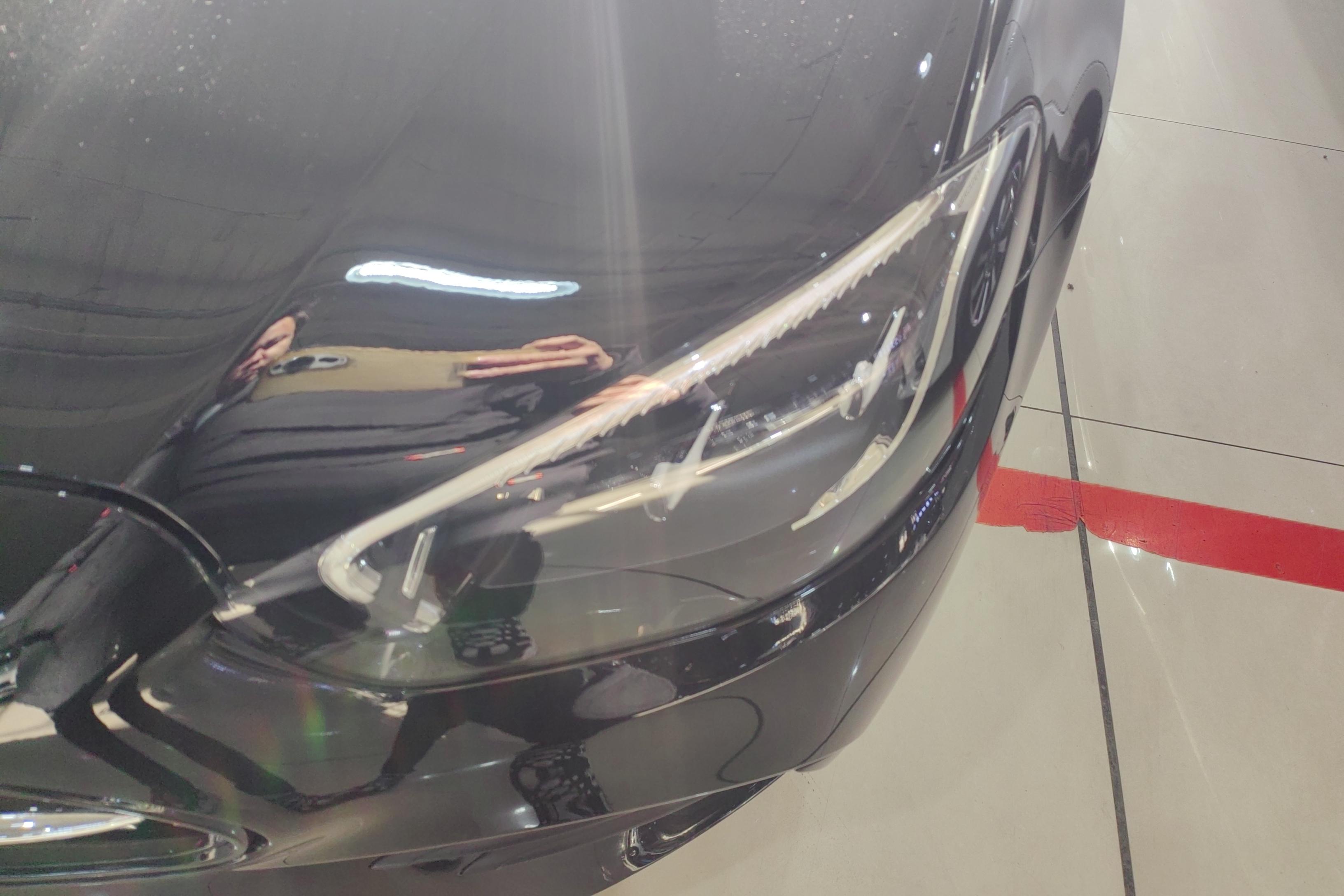 奔驰E级 E260 [进口] 2021款 2.0T 自动 汽油 改款时尚型运动版 