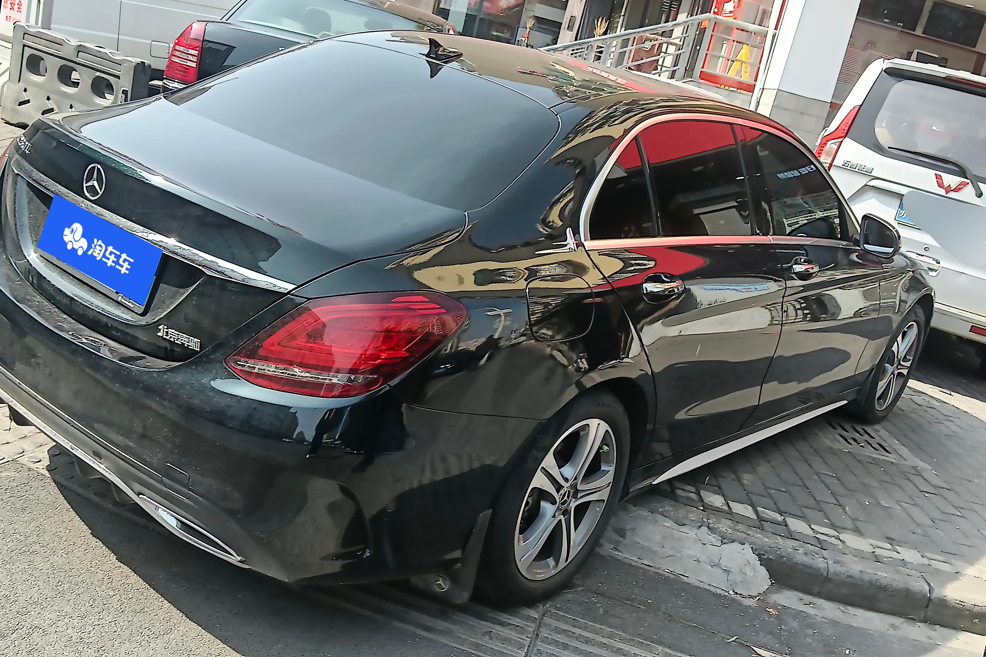 奔驰C级 C260L 2021款 1.5T 自动 运动版 (国Ⅵ) 