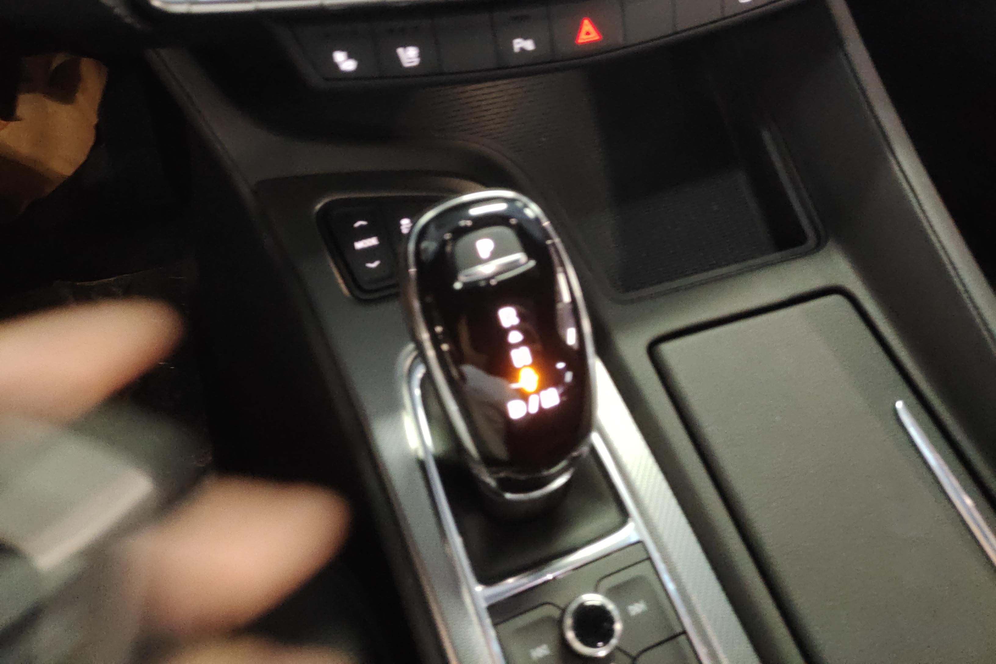 凯迪拉克CT5 2022款 2.0T 自动 28T豪华型 (国Ⅵ) 