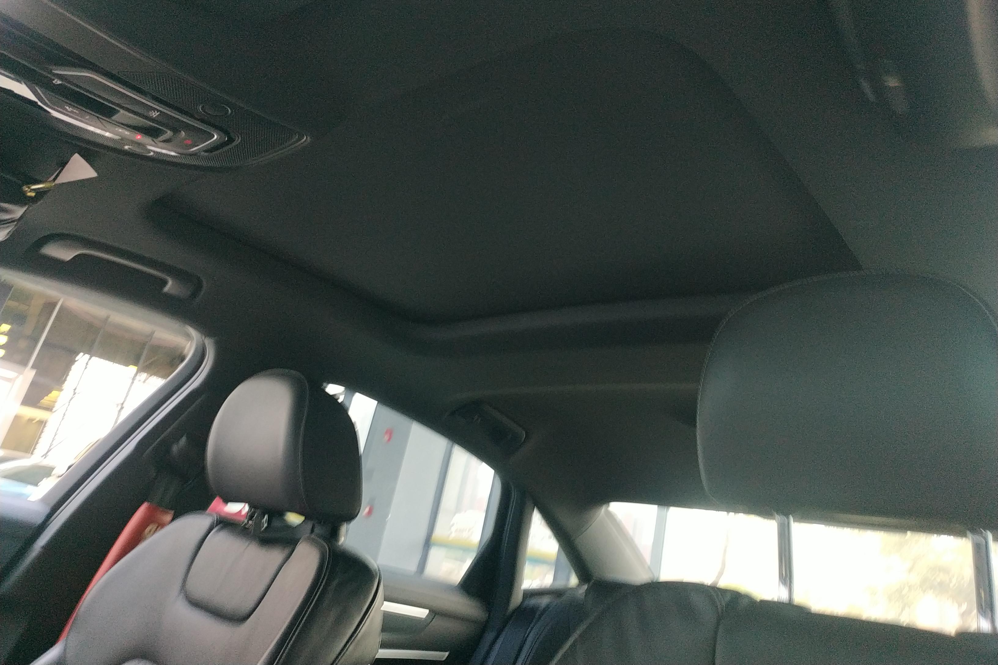 奥迪A6L 40TFSI 2019款 2.0T 自动 豪华动感型 (国Ⅵ) 