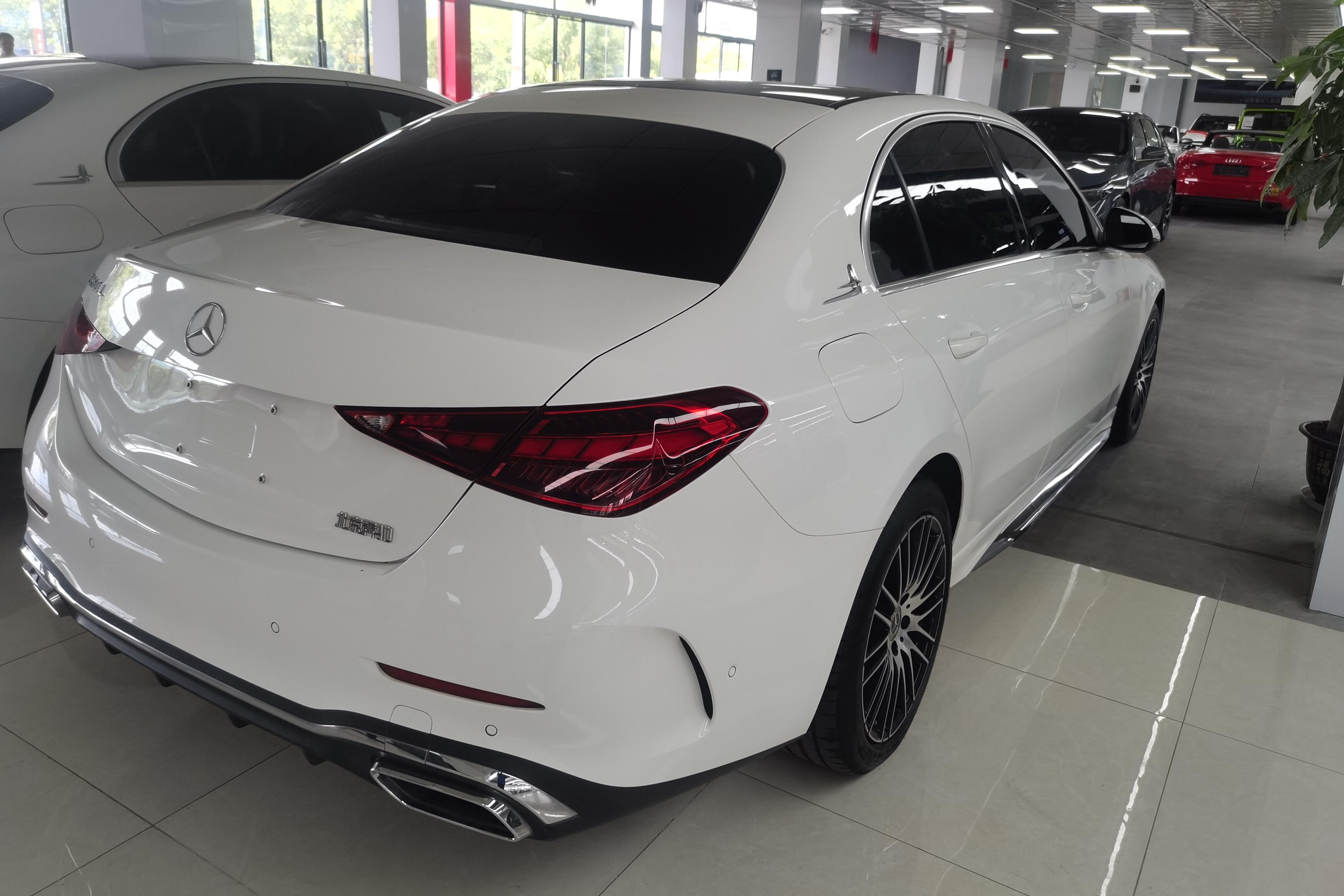 奔驰C级 C260L 2022款 1.5T 自动 改款运动版 (国Ⅵ) 