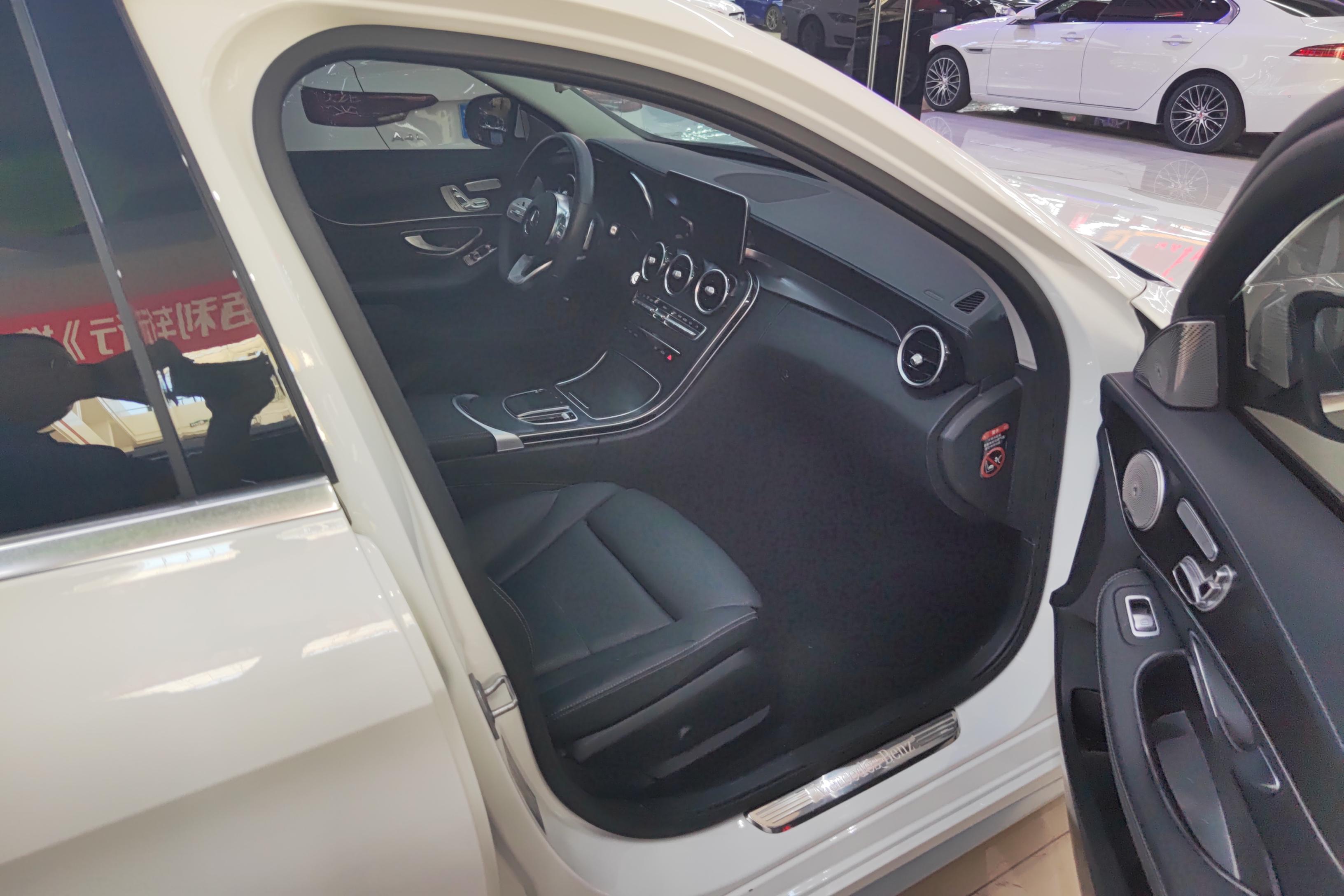 奔驰C级 C260L 2020款 1.5T 自动 改款 (国Ⅵ) 