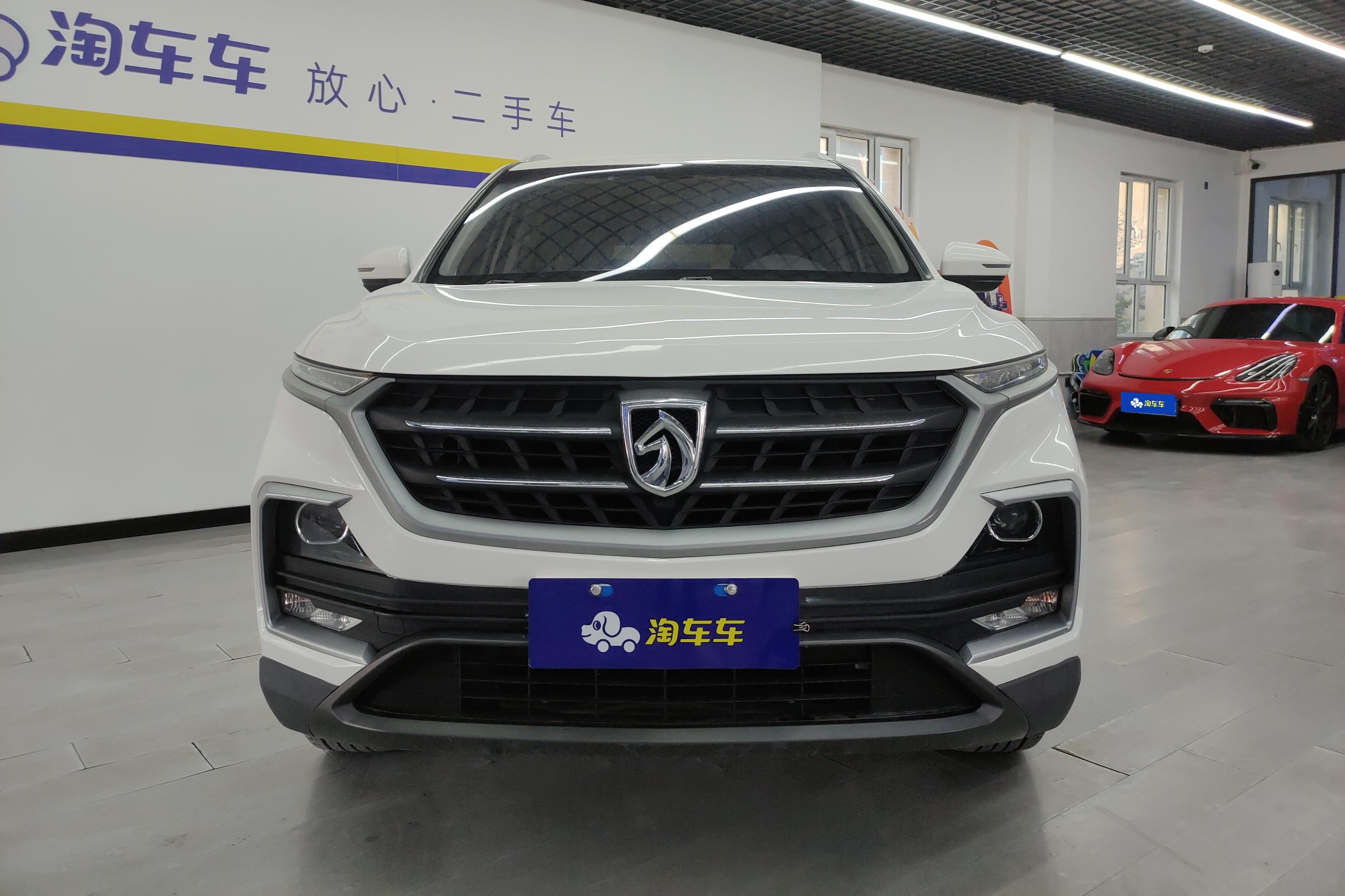 宝骏530 2018款 1.8L 自动 前驱 精英型 (国Ⅴ) 