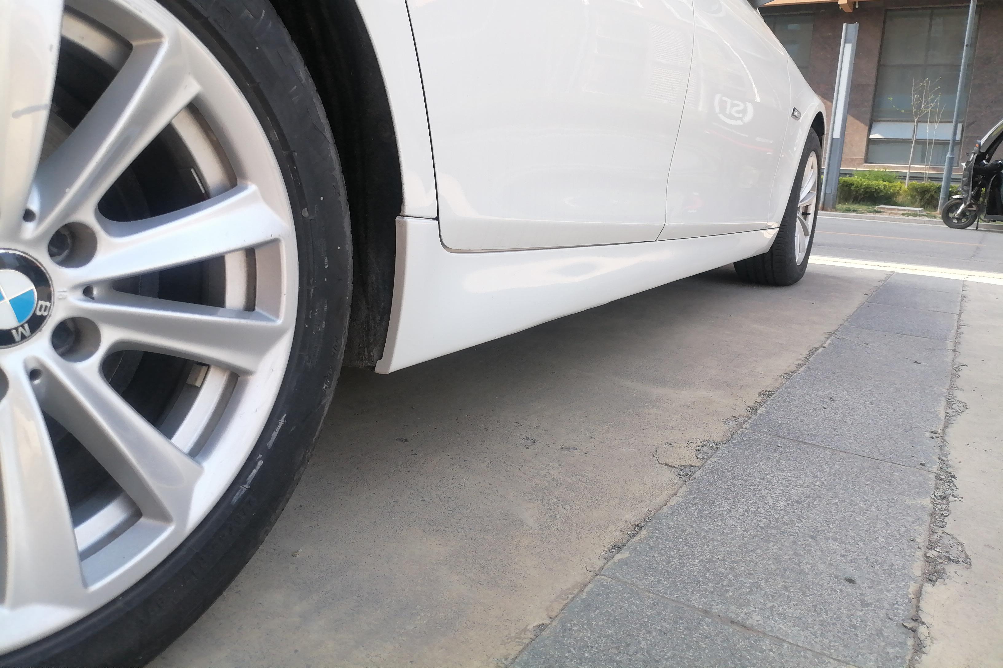 宝马5系 520Li 2012款 2.5L 自动 汽油 典雅型 (国Ⅳ) 
