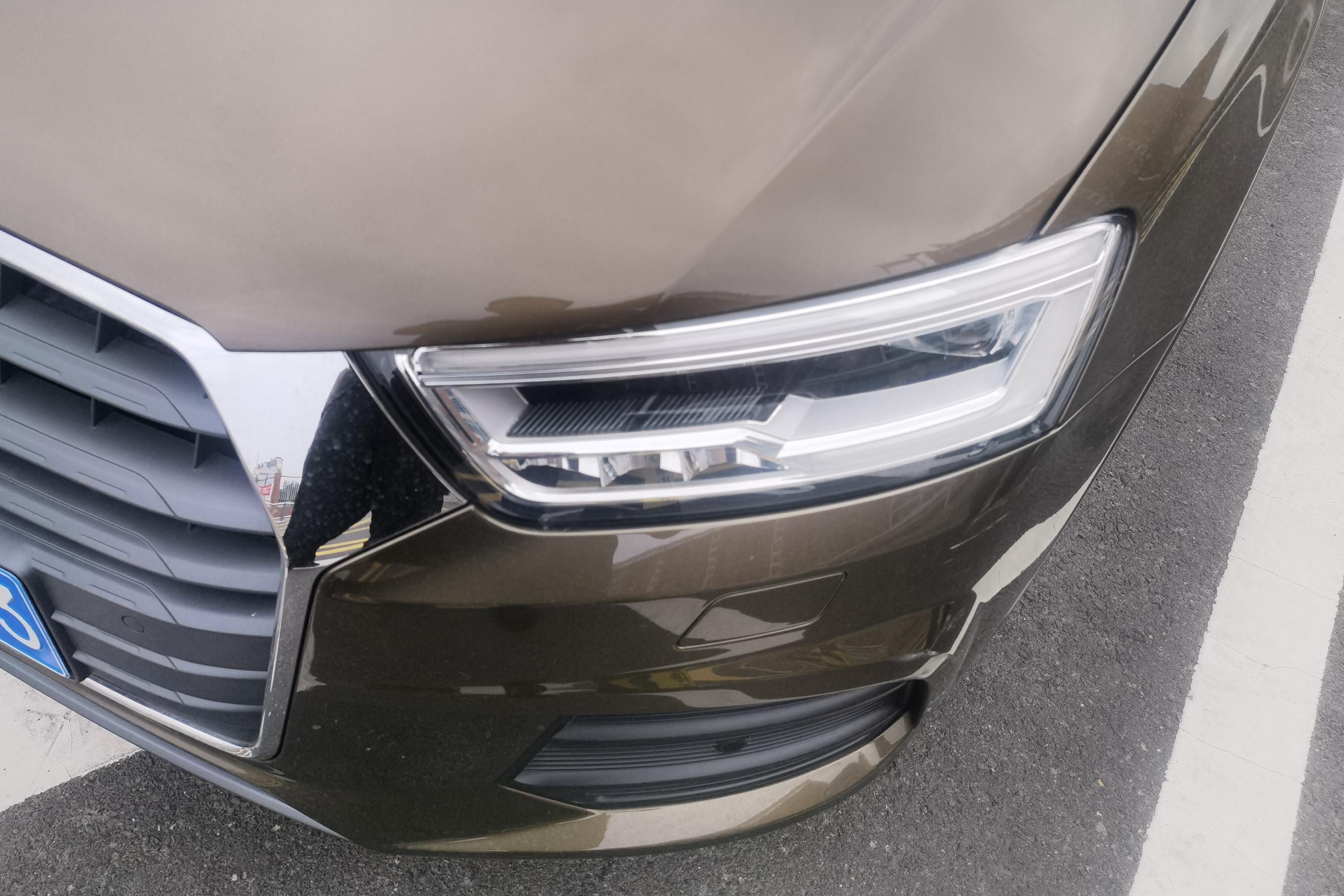 奥迪Q3 35TFSI 2018款 2.0T 自动 前驱 时尚型30周年纪念版 (国Ⅴ) 