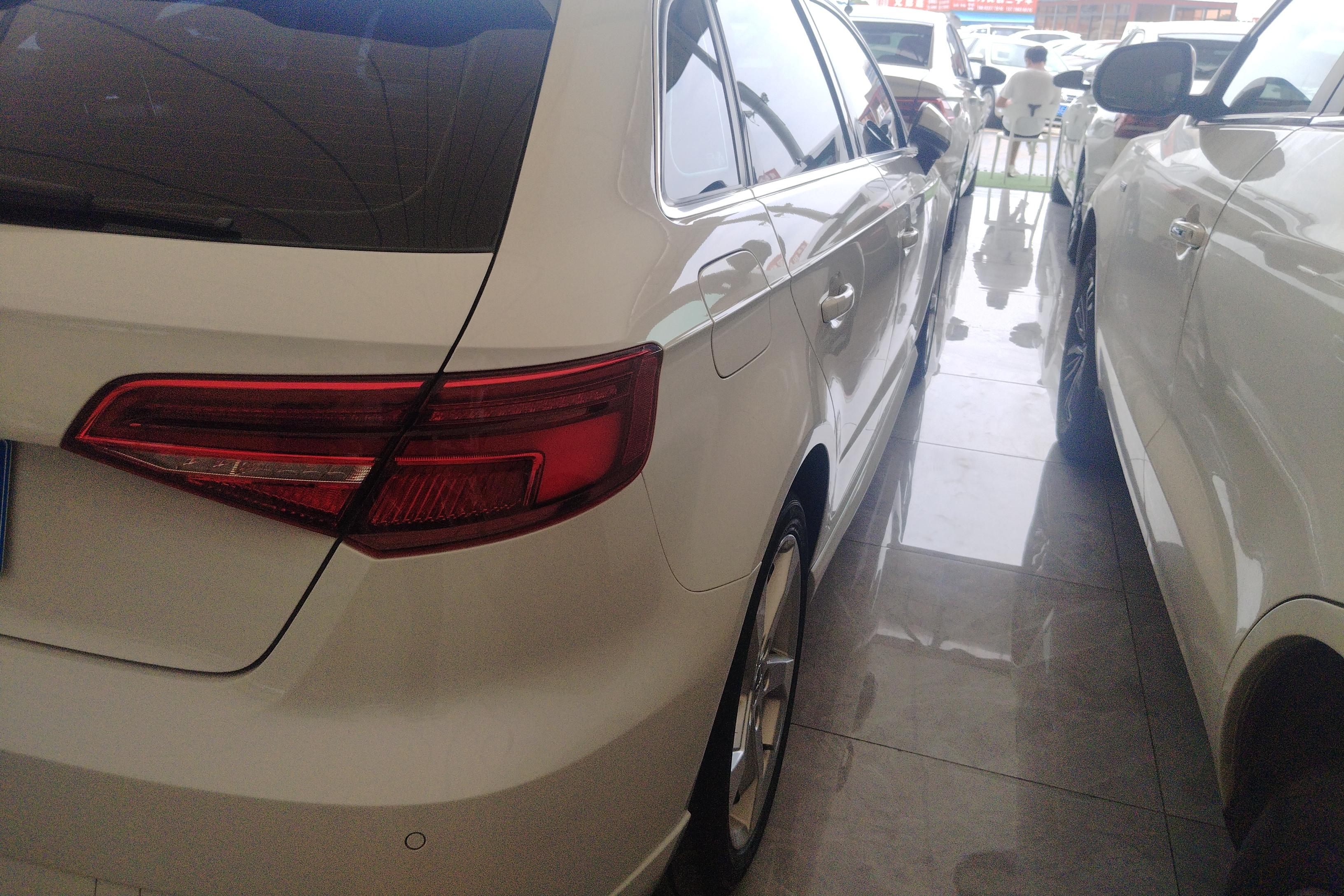 奥迪A3 35TFSI 2020款 1.4T 自动 汽油 进取型Sportback (国Ⅵ) 