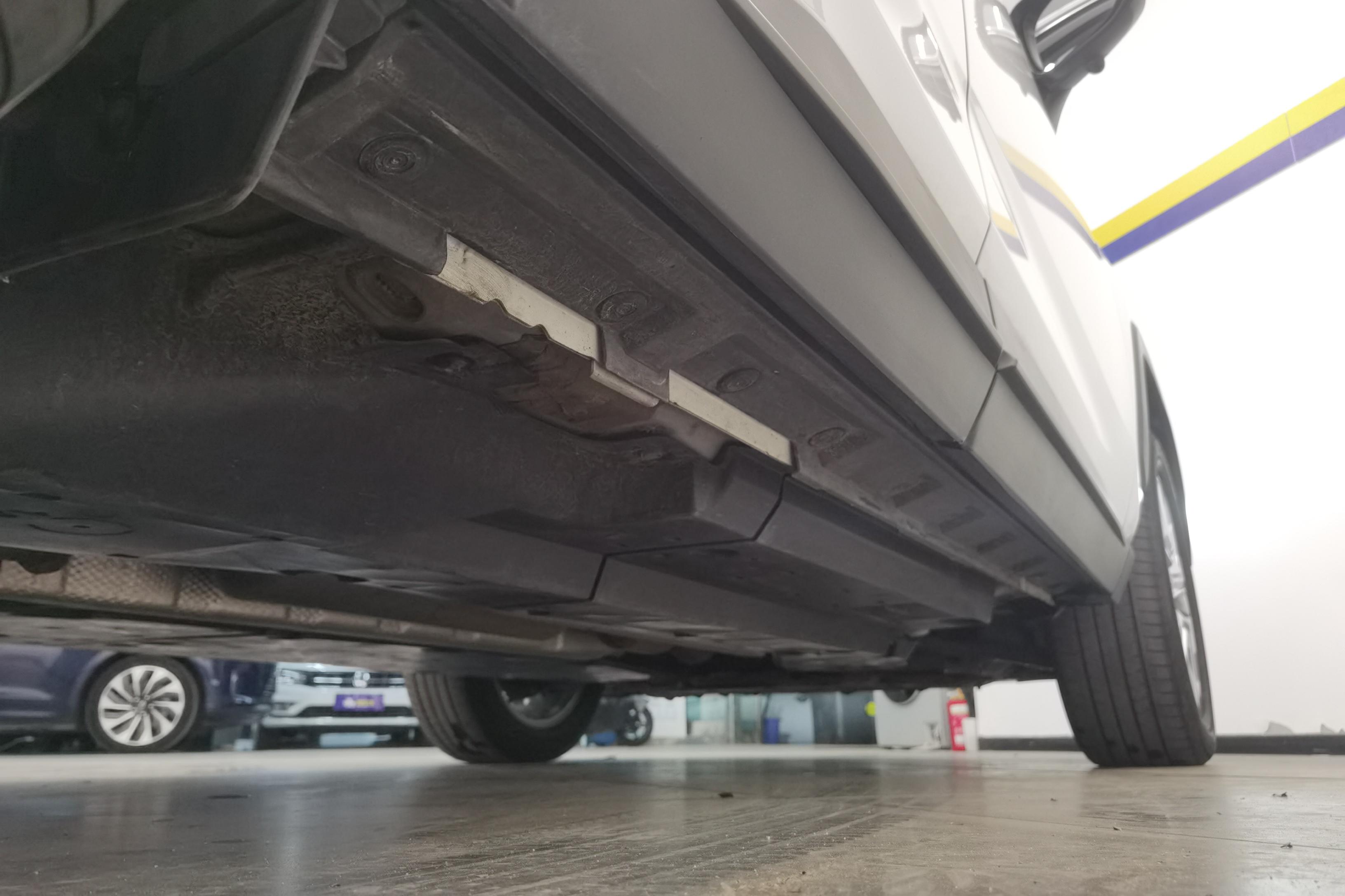 丰田威兰达 2022款 2.0L 自动 领先版 (国Ⅵ) 